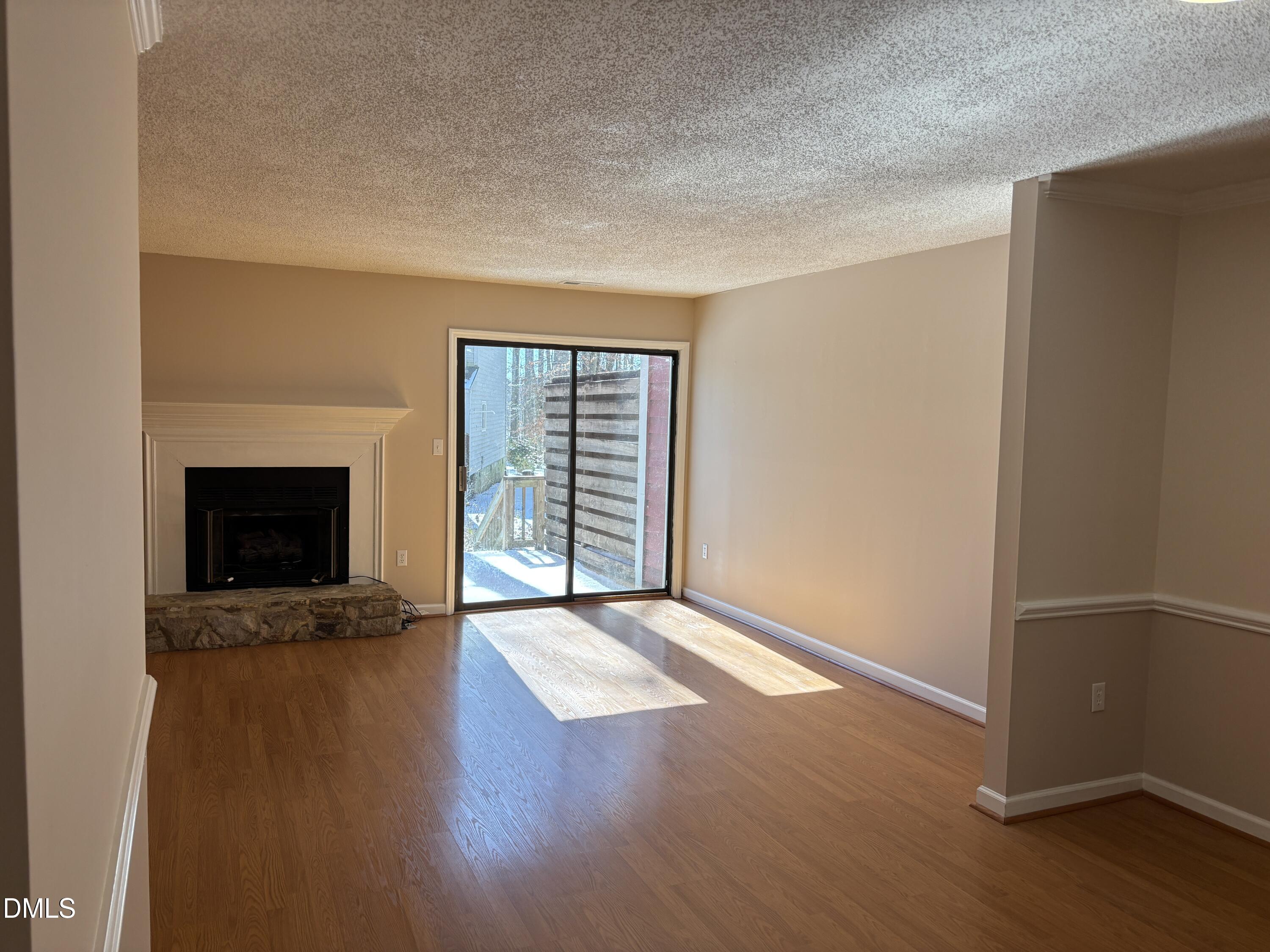54 Willow Bridge Drive Property Photo 8