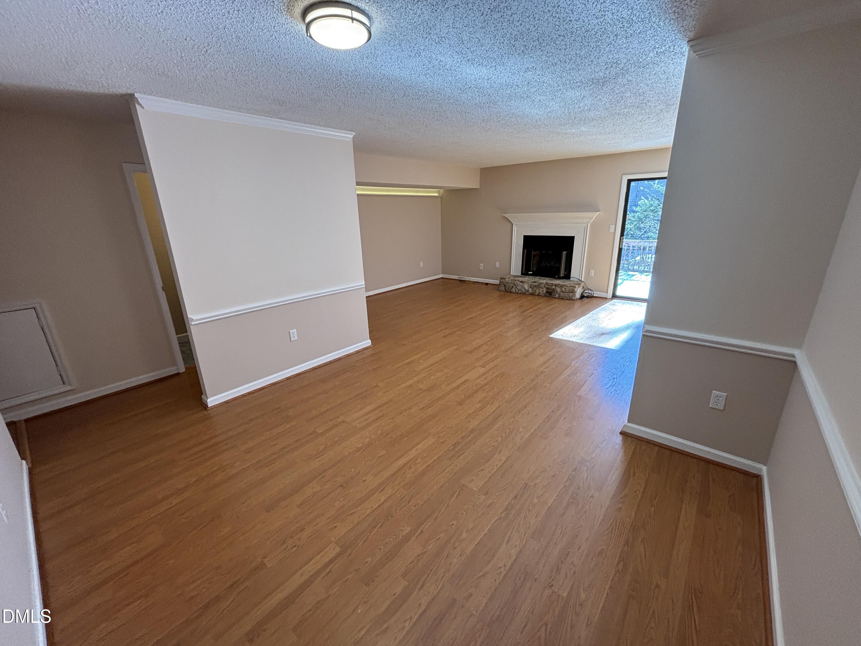 54 Willow Bridge Drive Property Photo 9