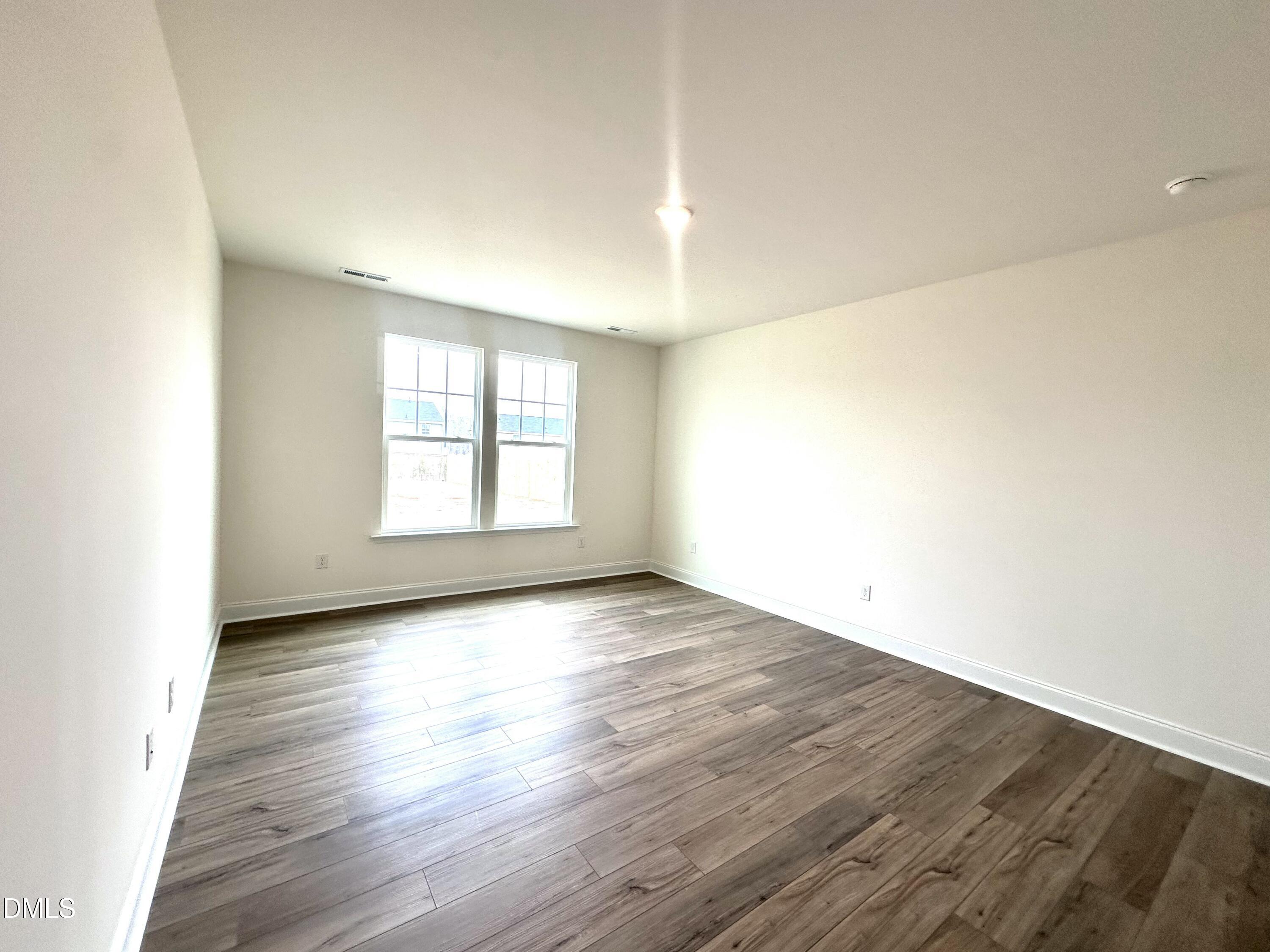 296 Peach Grove Way Property Photo 12