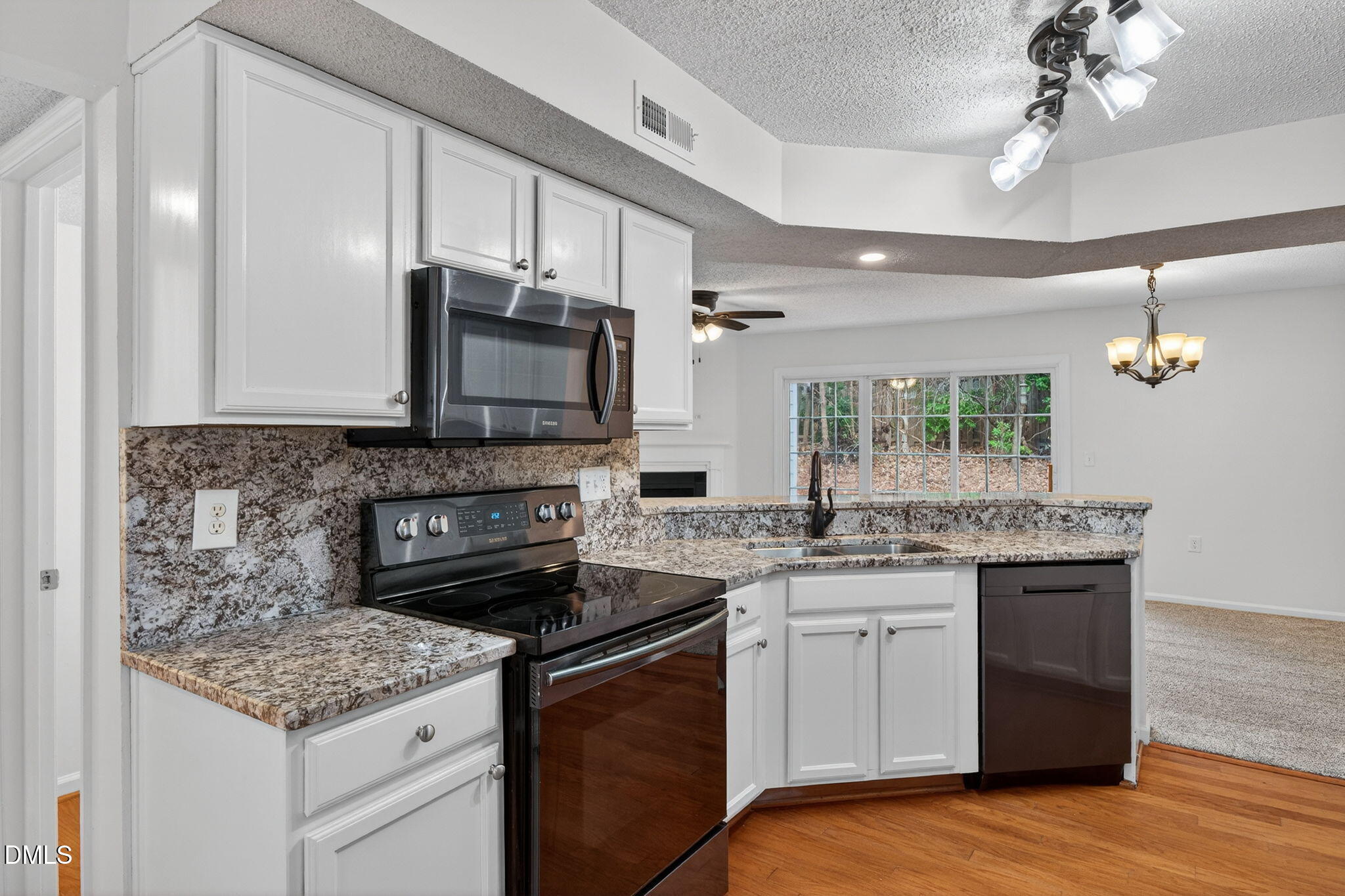 7731 Falcon Rest Circle Property Photo 7