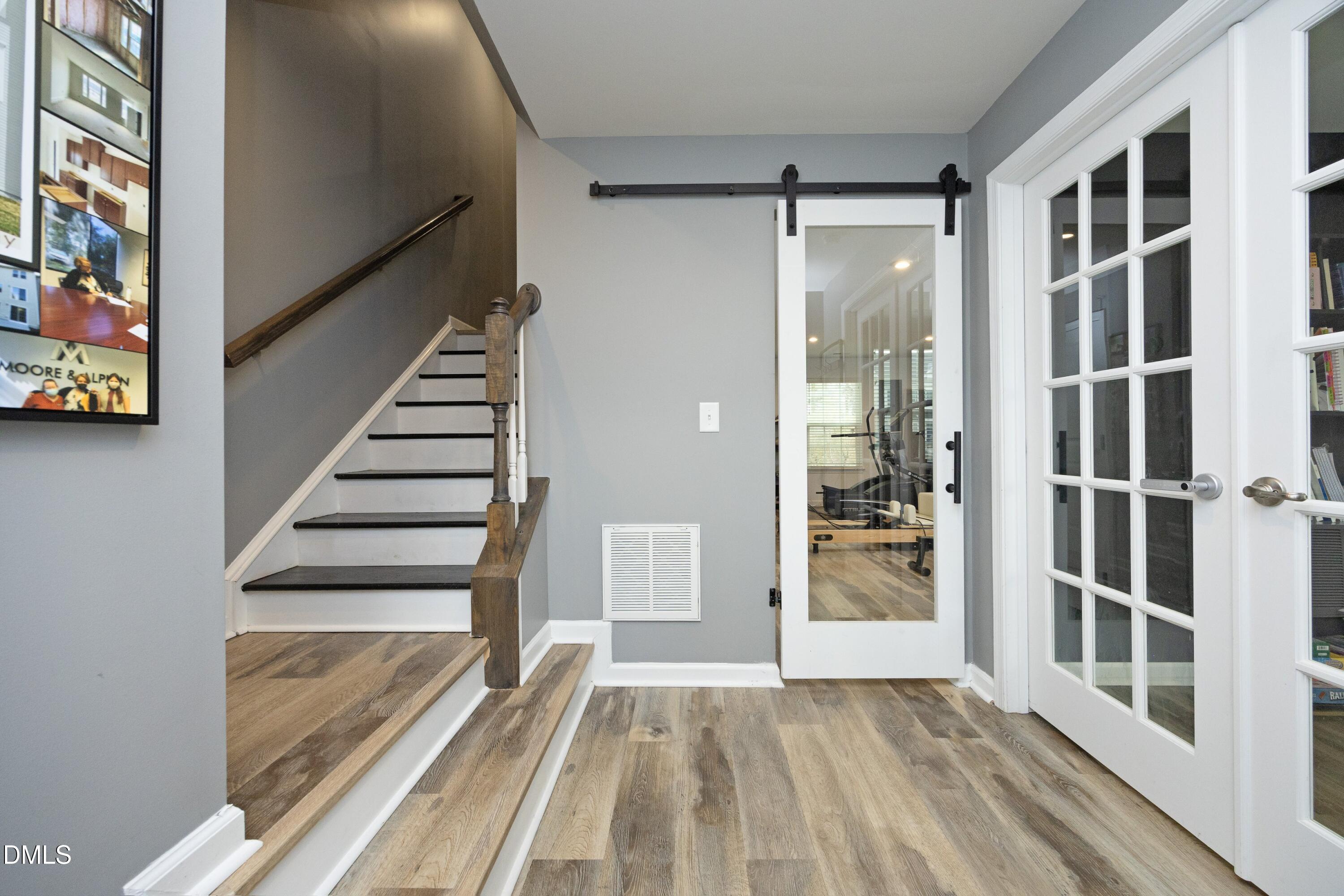 8716 Red Canyon Way Property Photo 4