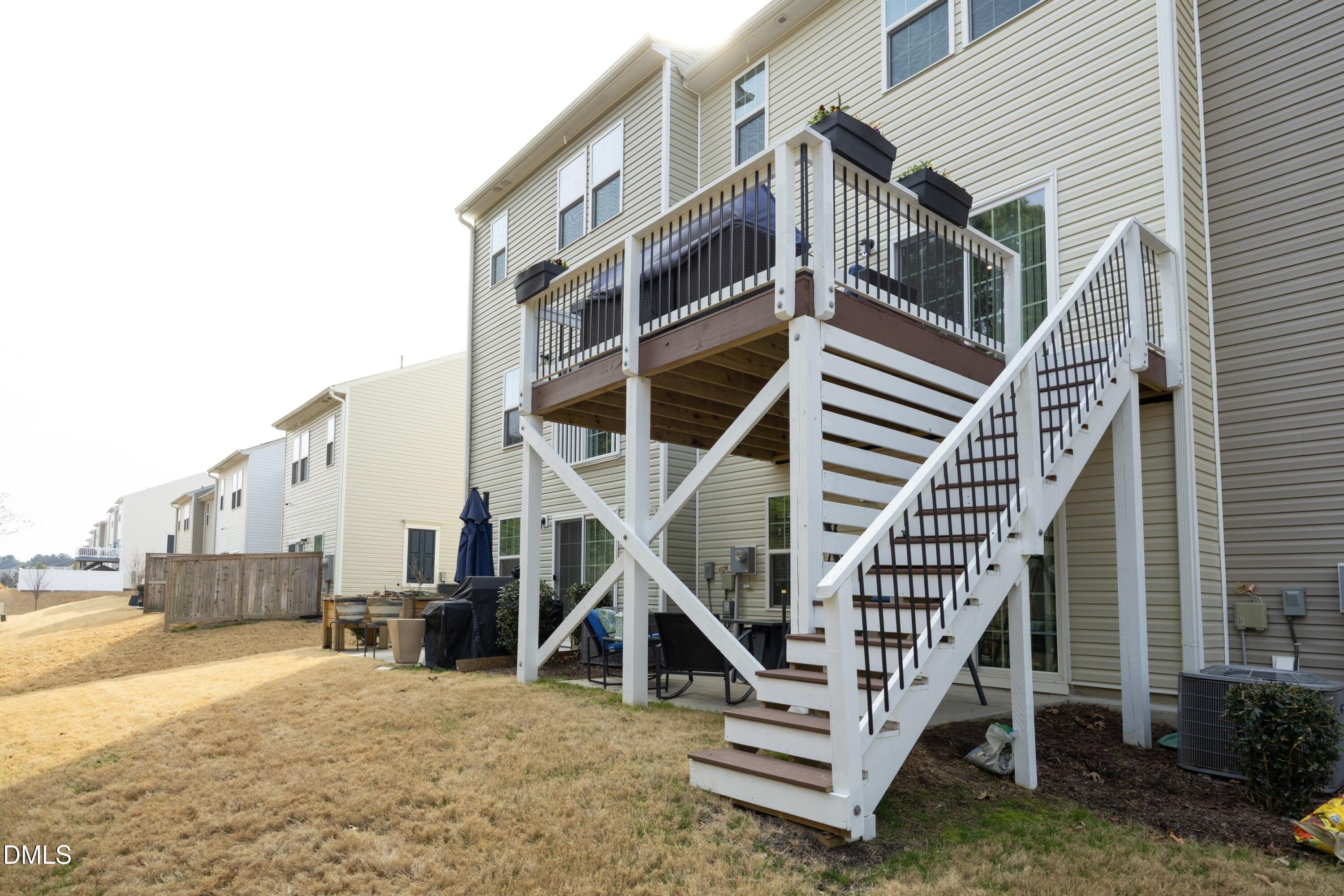 8716 Red Canyon Way Property Photo 31