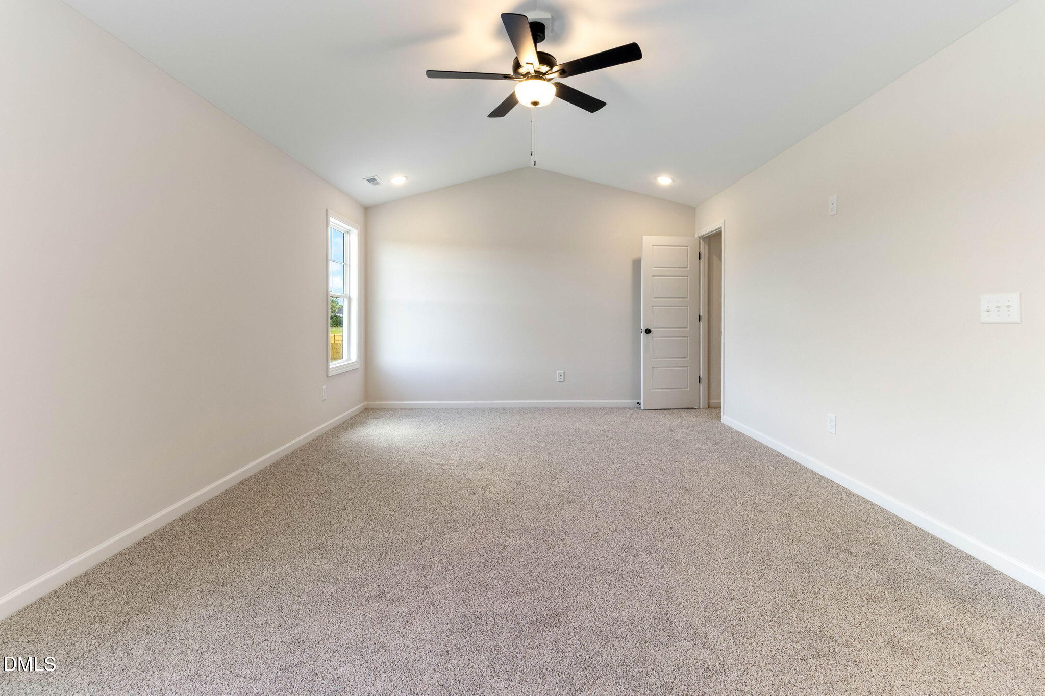 1548 Eastbay Drive Property Photo 15