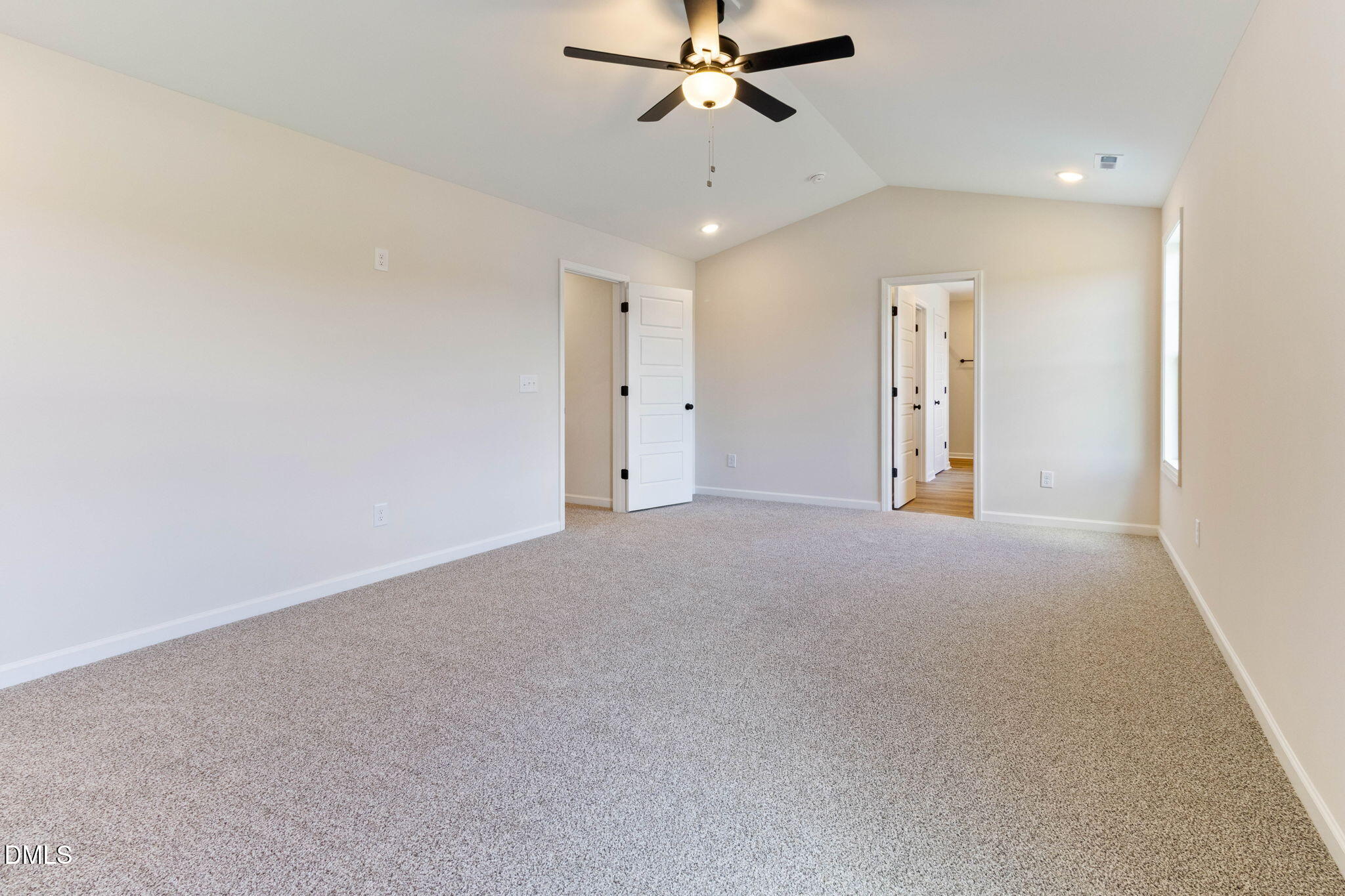 1548 Eastbay Drive Property Photo 16