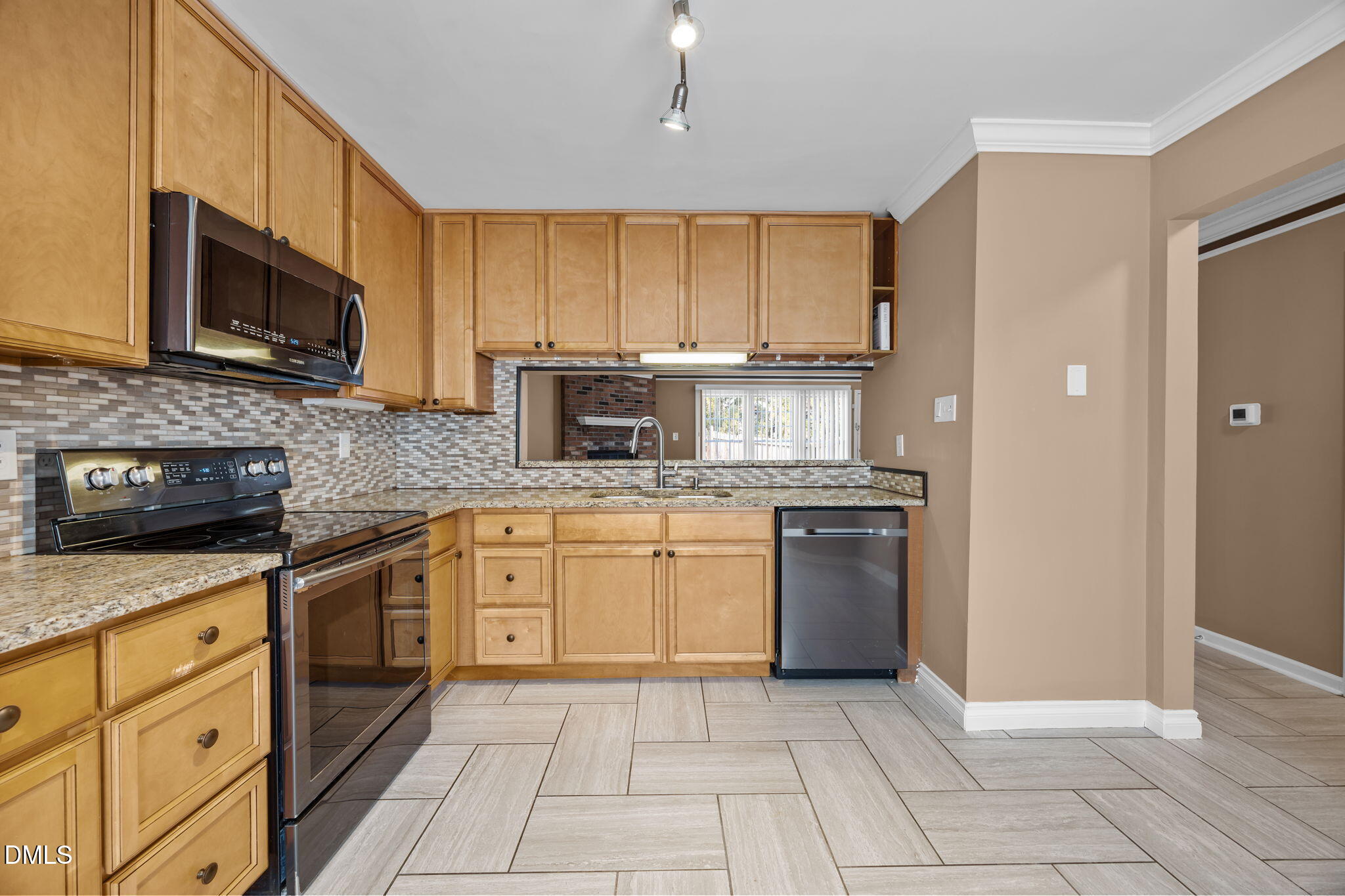 7 Durbin Place Property Photo 7