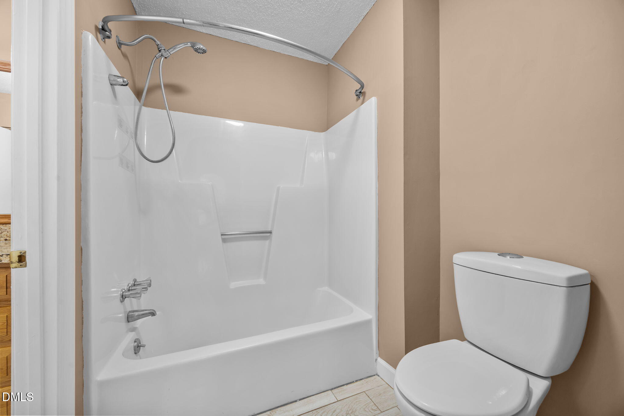 7 Durbin Place Property Photo 12