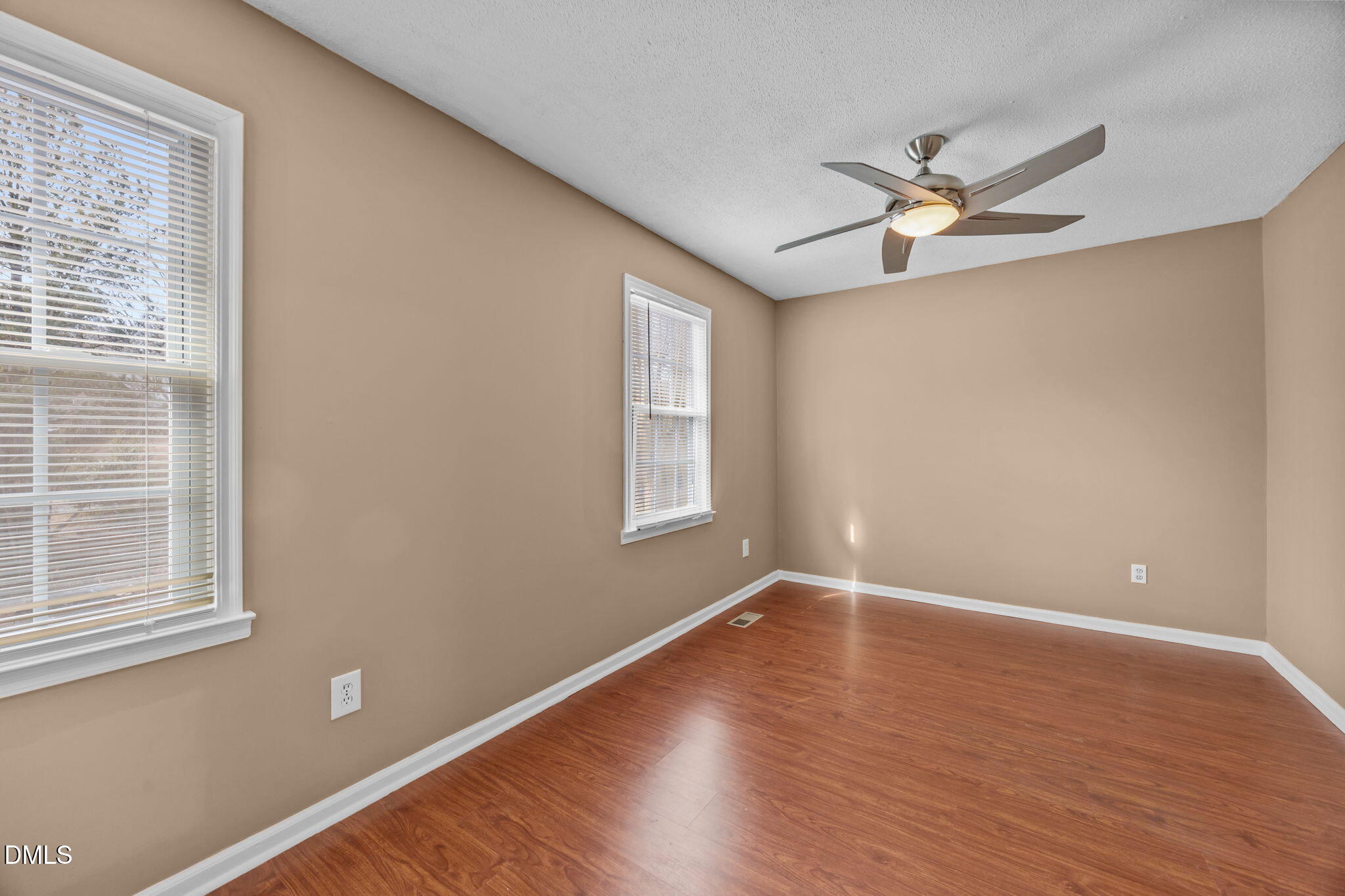 7 Durbin Place Property Photo 16