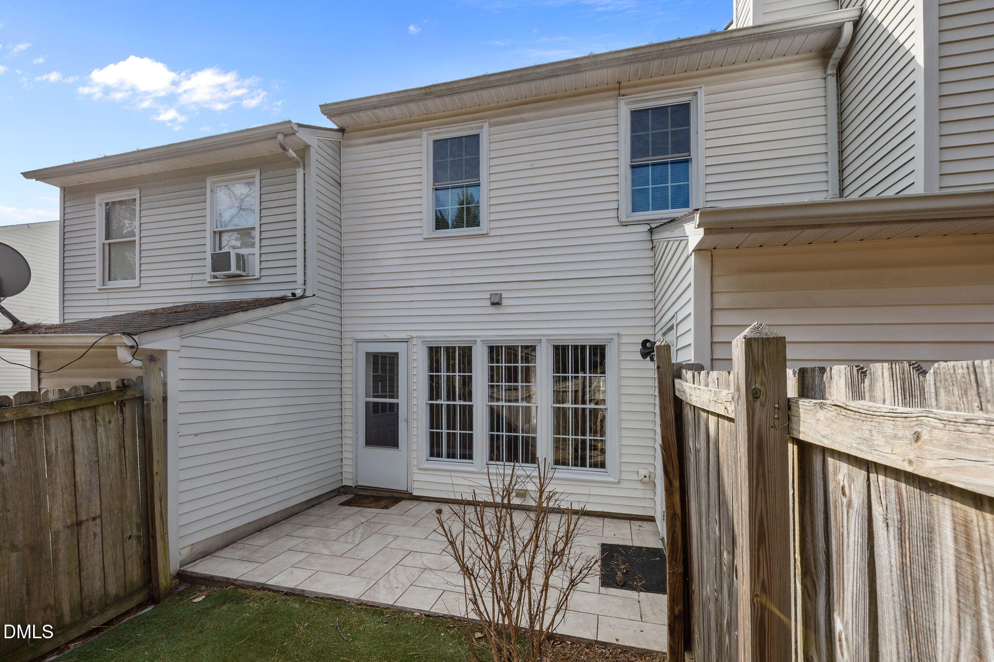 7 Durbin Place Property Photo 18
