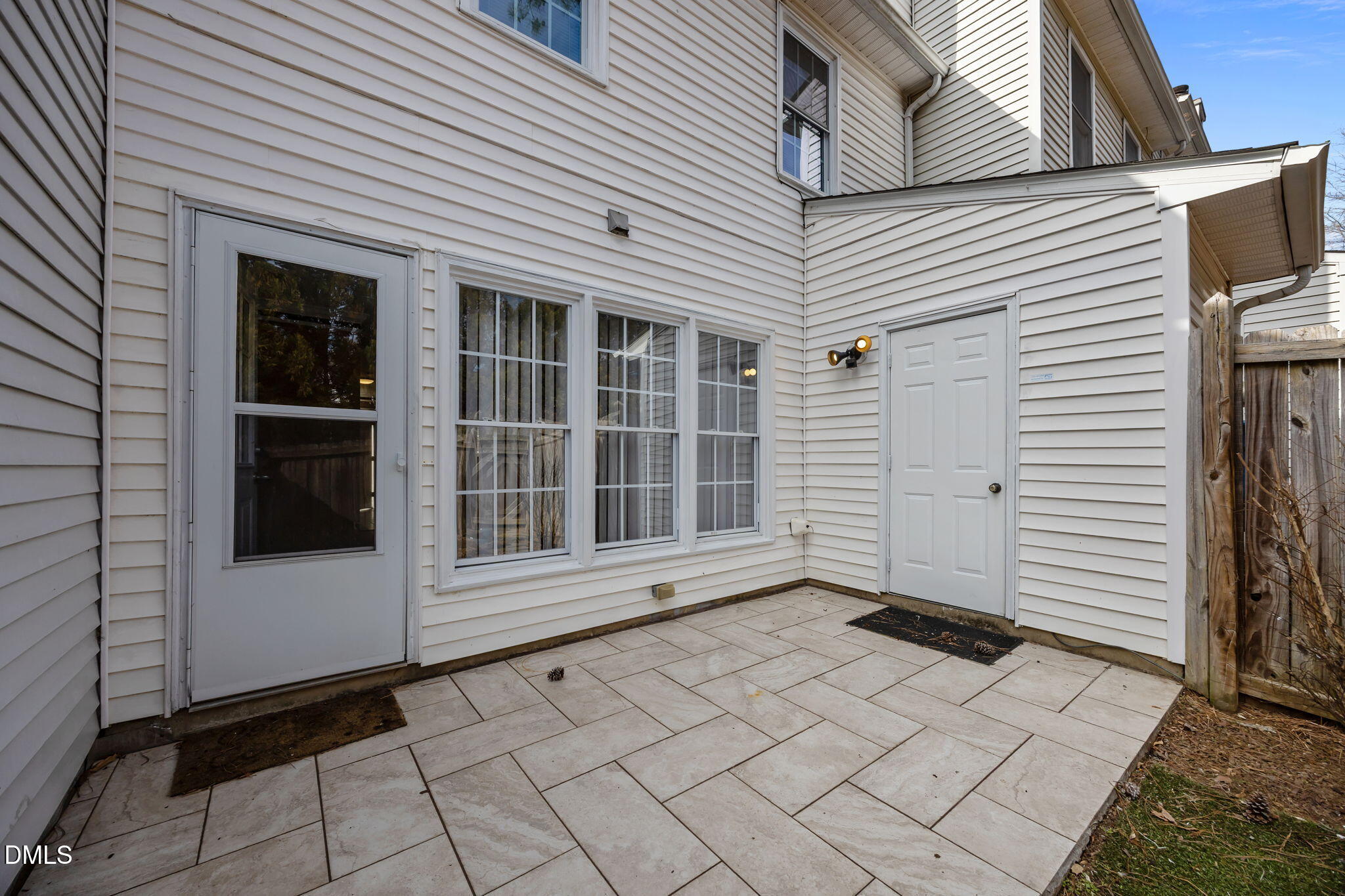 7 Durbin Place Property Photo 20