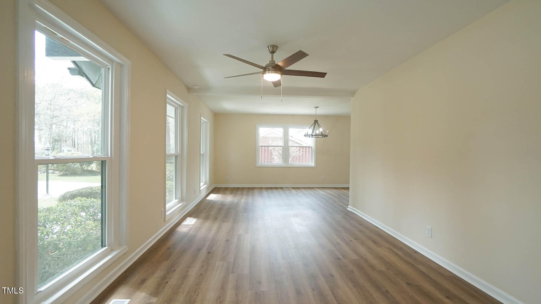 909 Windcrest Road Property Photo 19