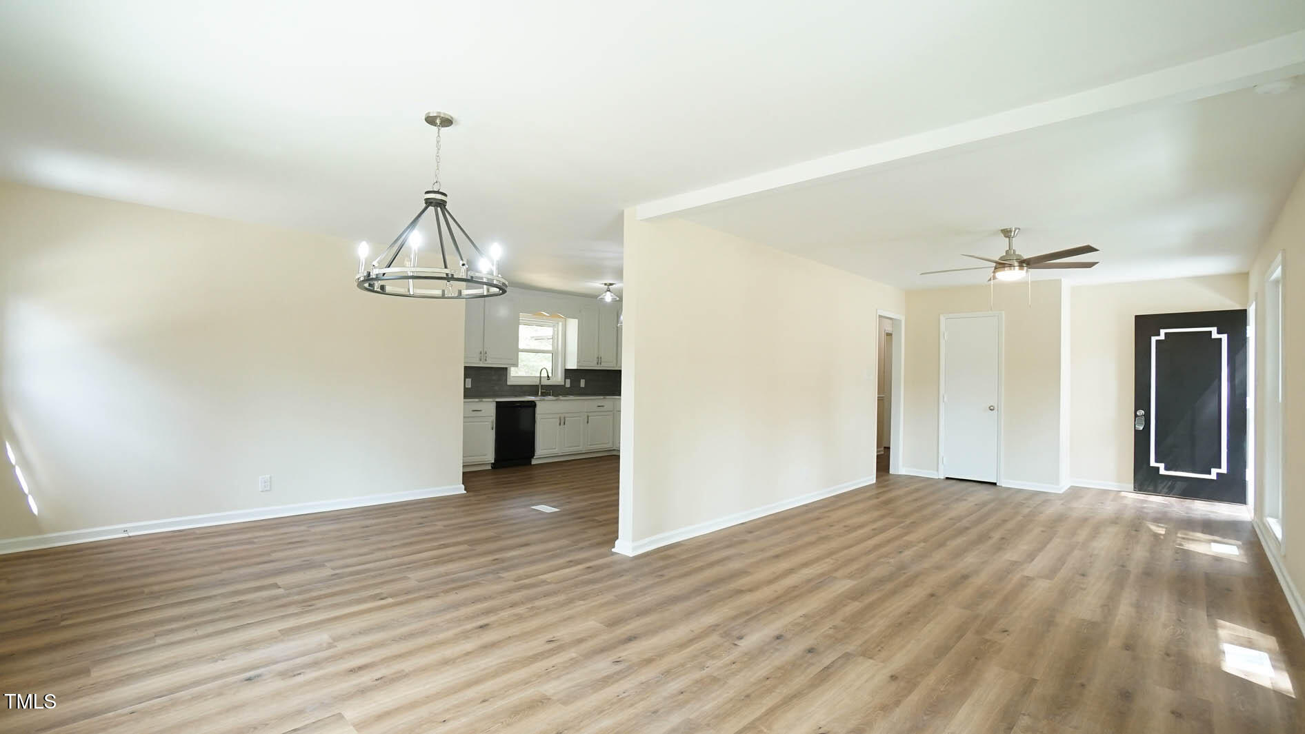 909 Windcrest Road Property Photo 22