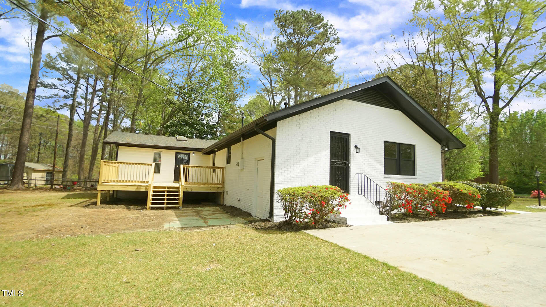909 Windcrest Road Property Photo 55