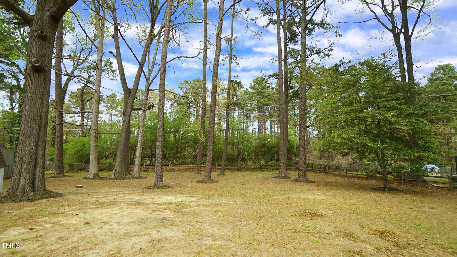 909 Windcrest Road Property Photo 56
