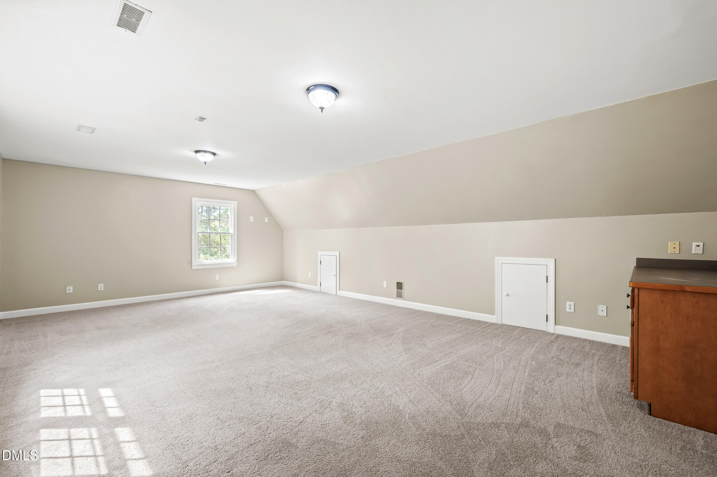 1957 Hilltop Road Property Photo 29