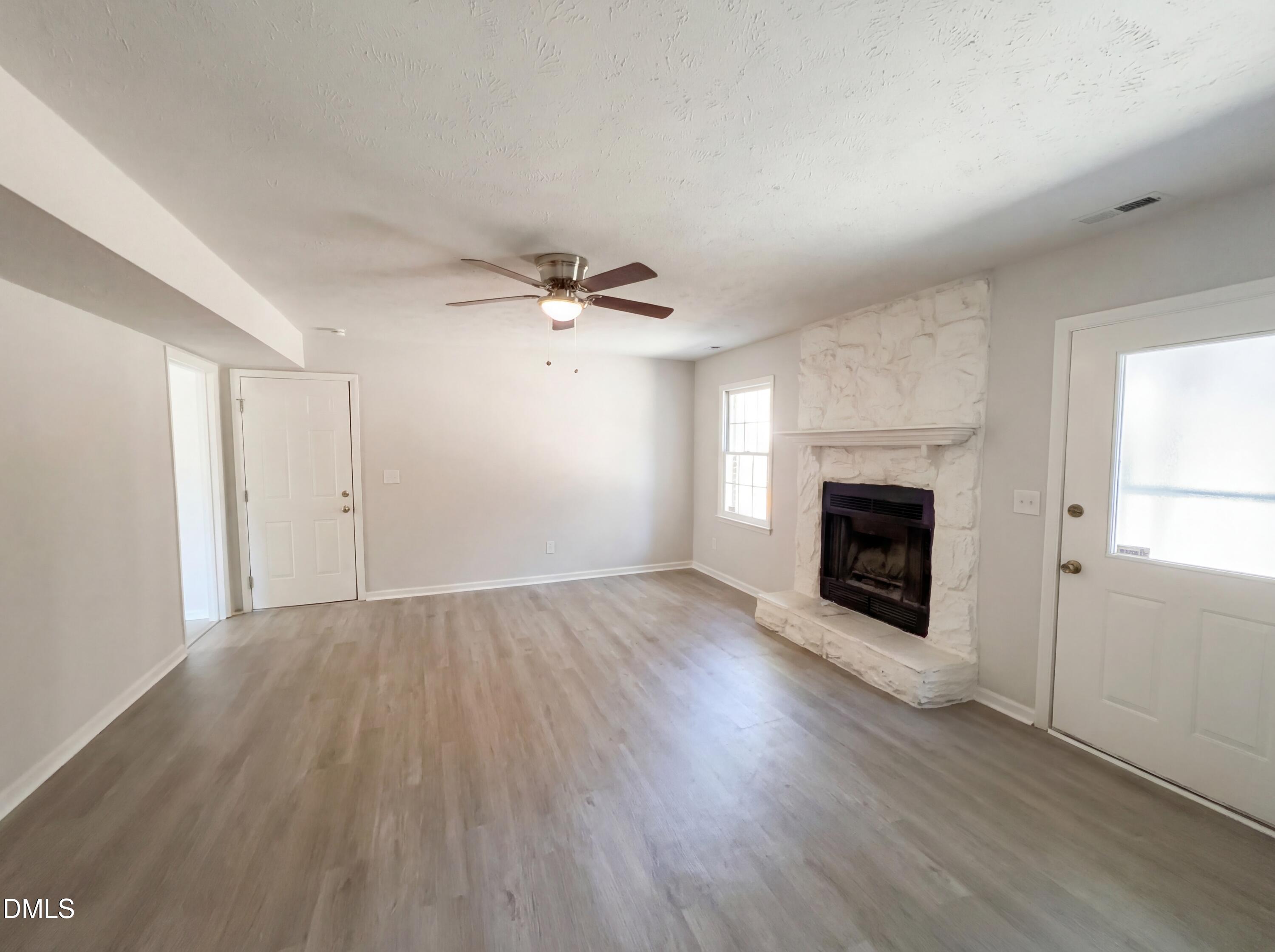 7594 Beverly Drive Property Photo 3