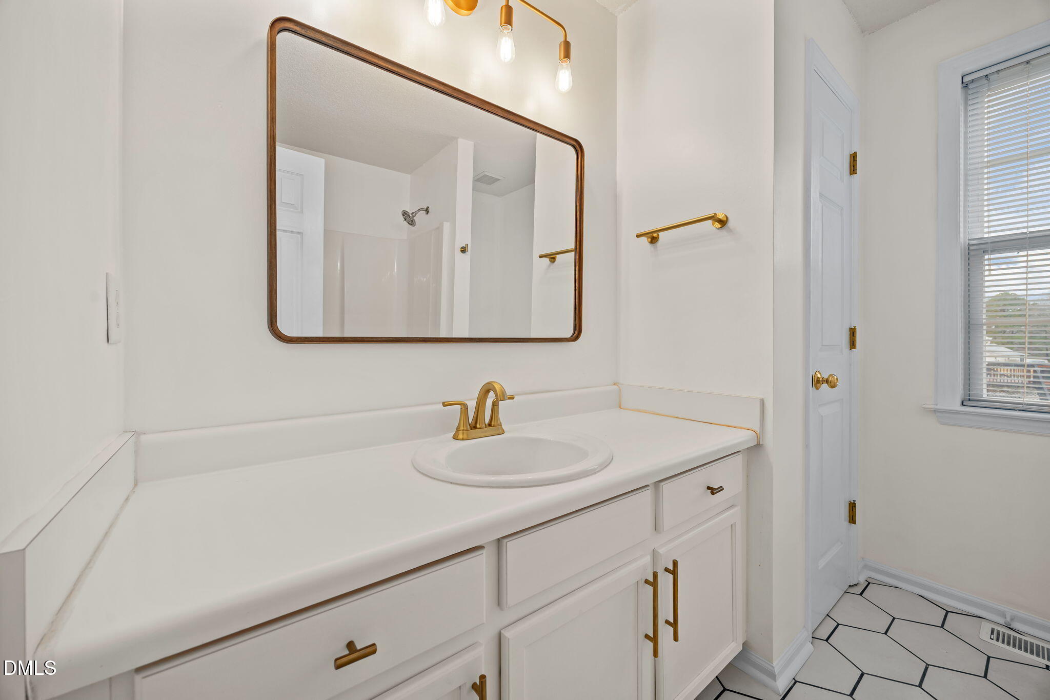 71 Rosa Circle Property Photo 24