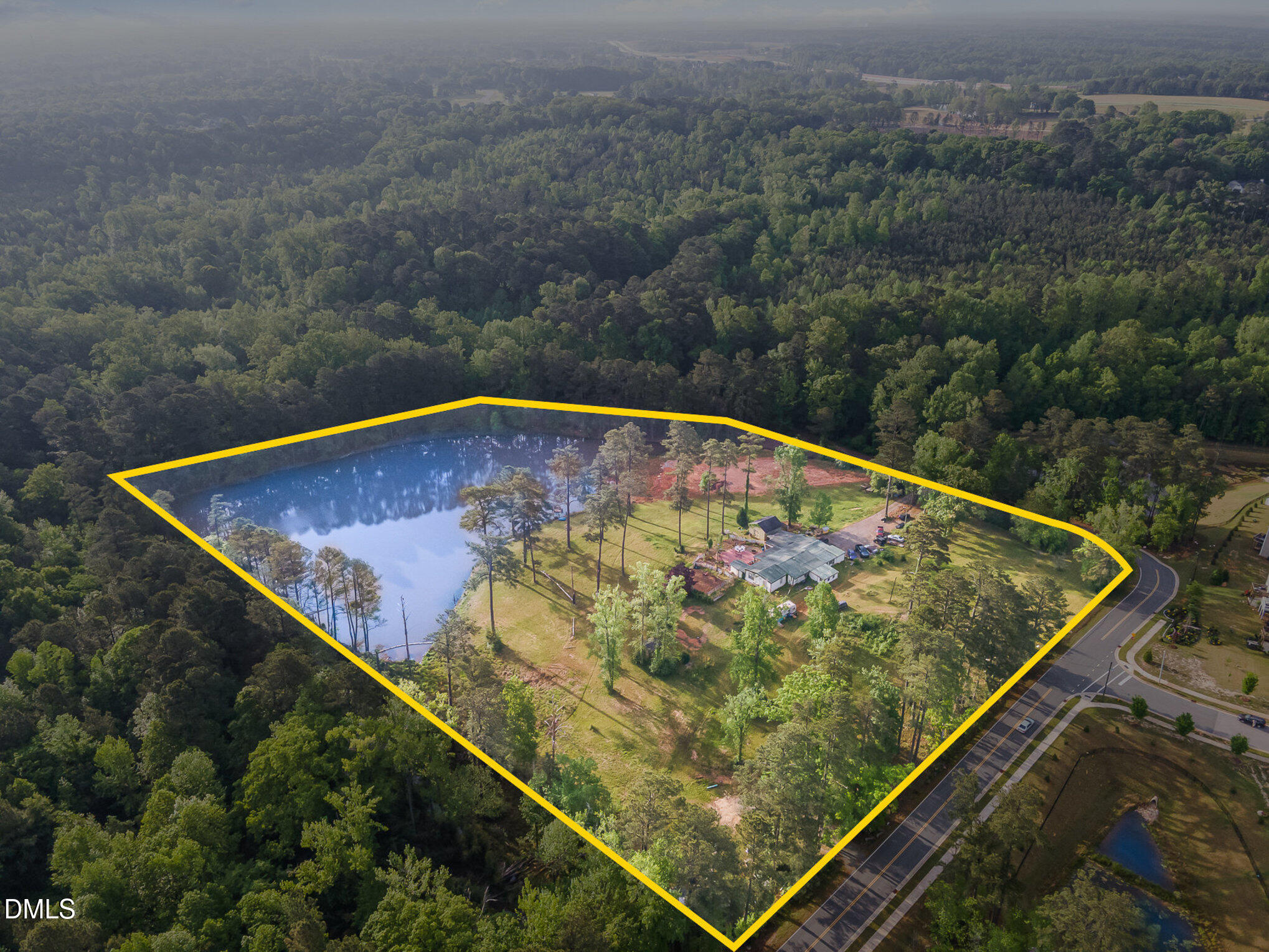 8001 Caddy Road Property Photo 1