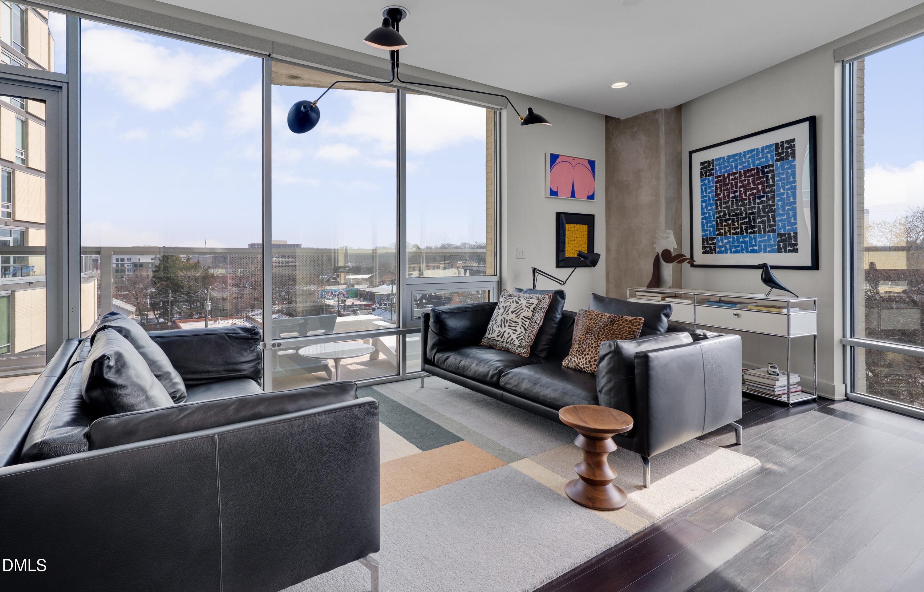 601 W Rosemary Street 514