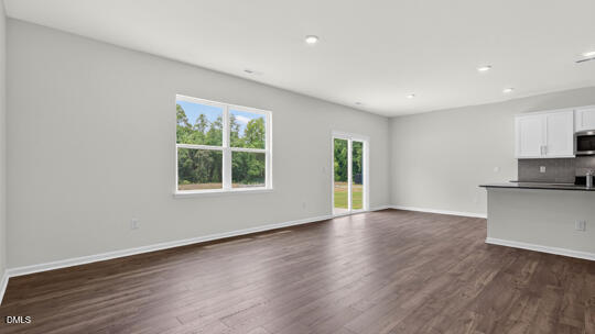 229 Honeydew Drive Property Photo 15