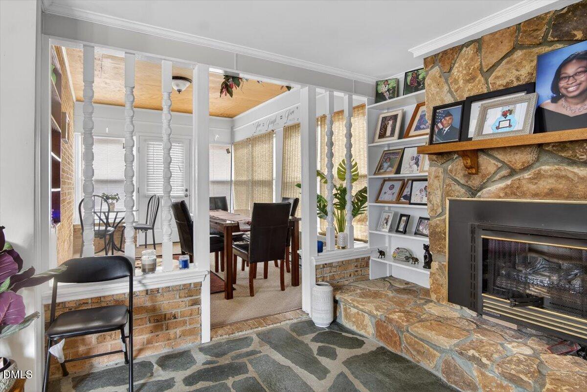 617 Greenway Drive Property Photo 9