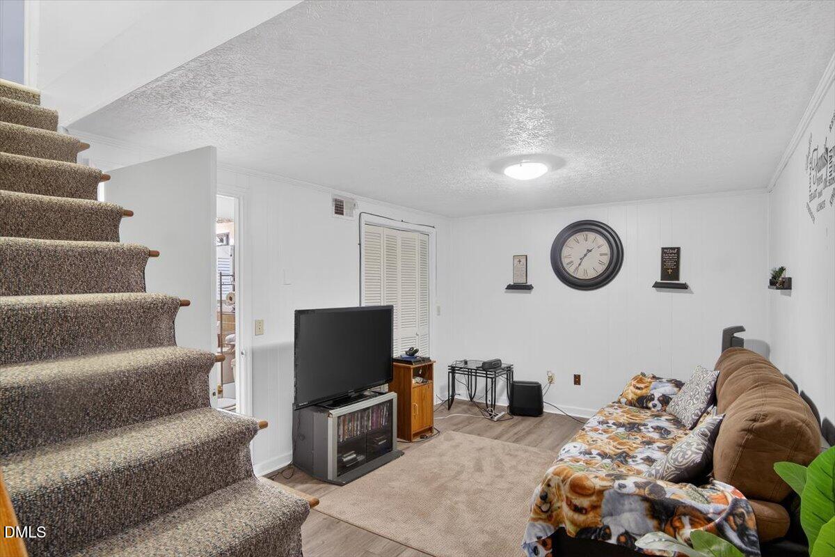 617 Greenway Drive Property Photo 27