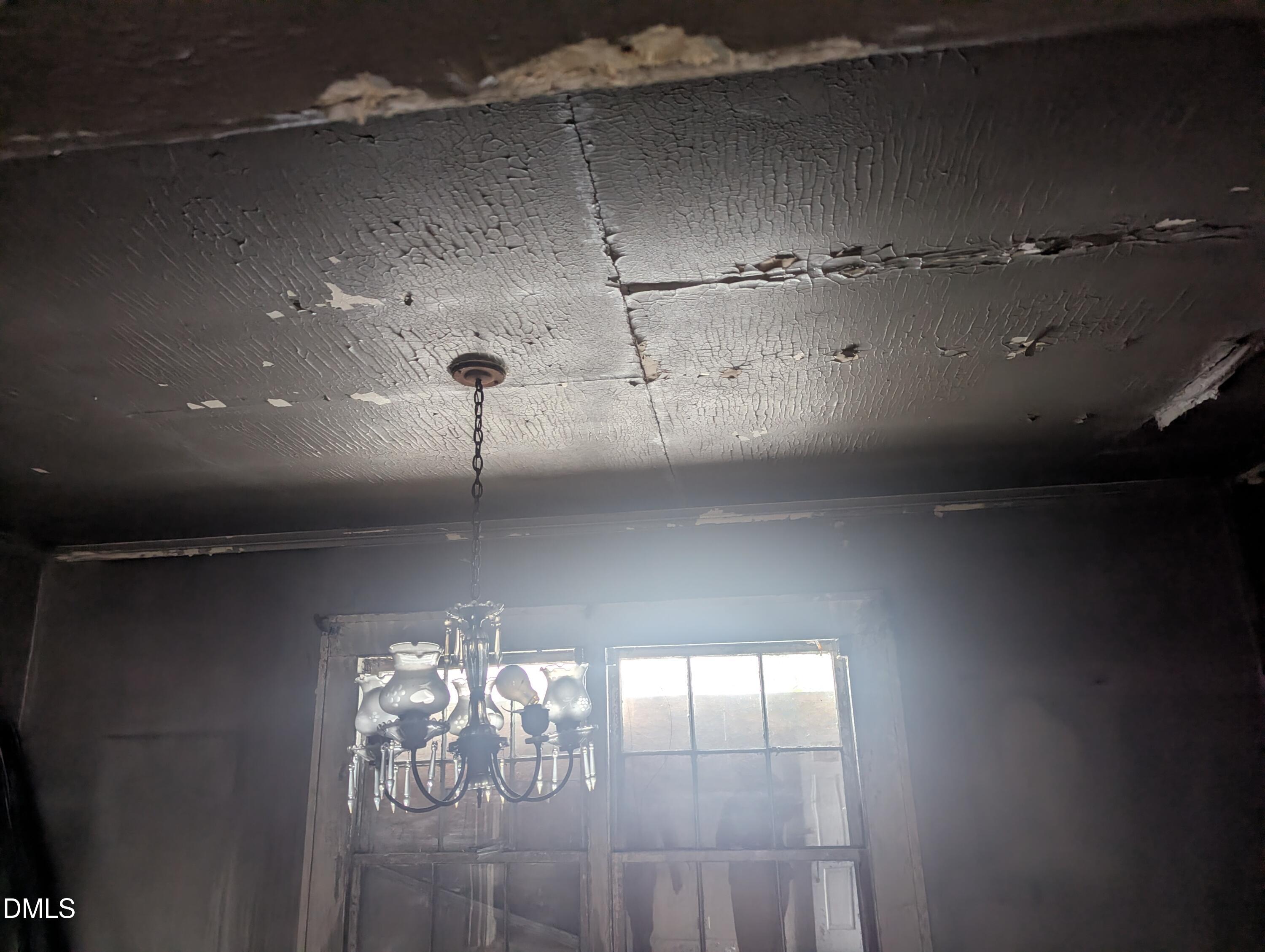 112 N Secrest Street Property Photo 17