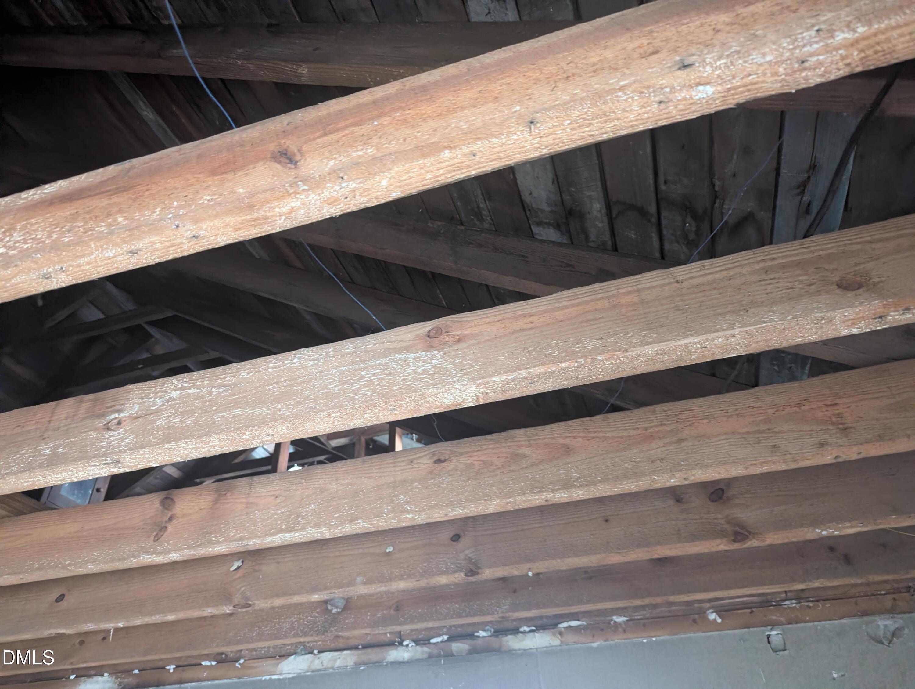 112 N Secrest Street Property Photo 18