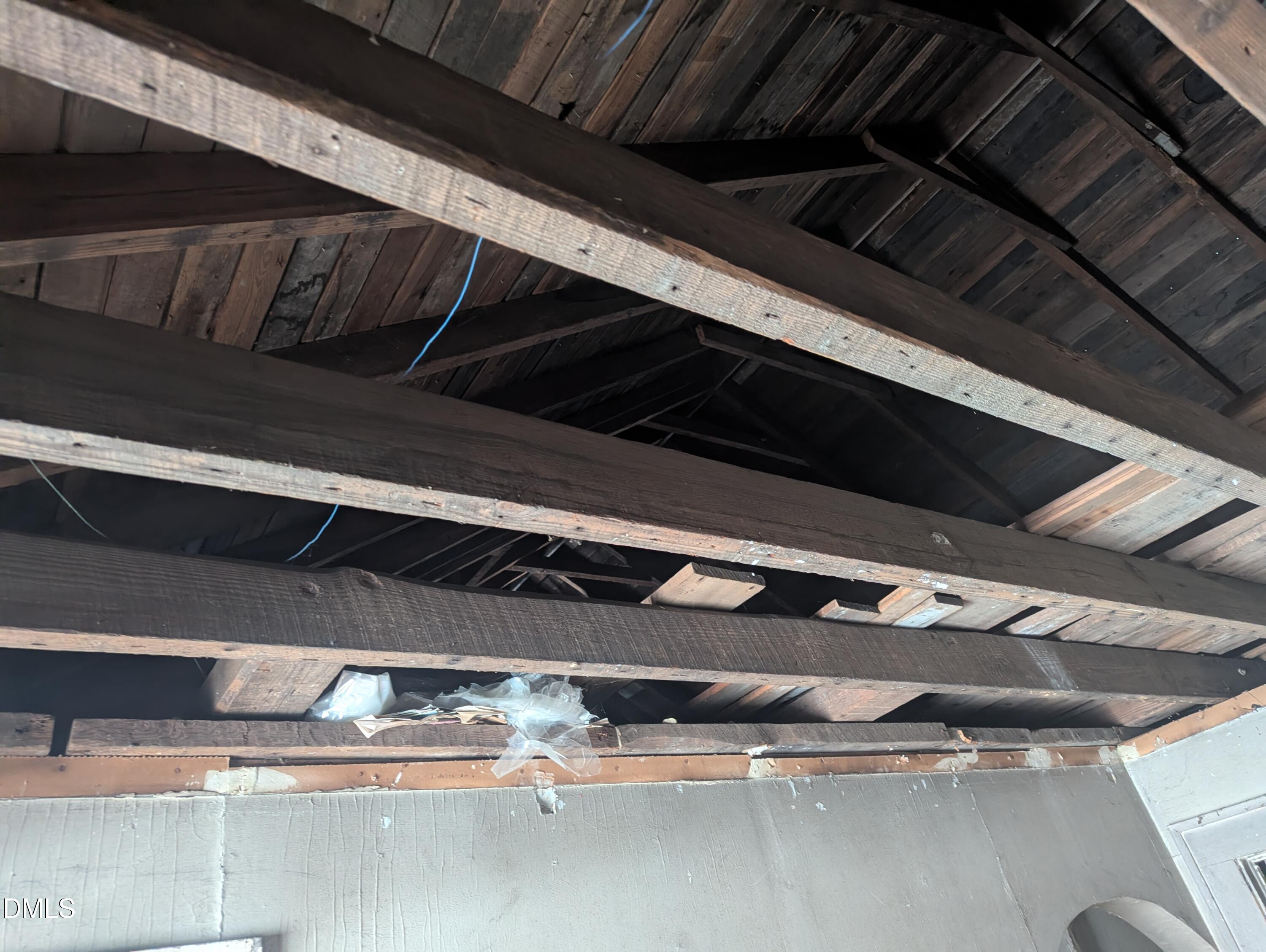 112 N Secrest Street Property Photo 20