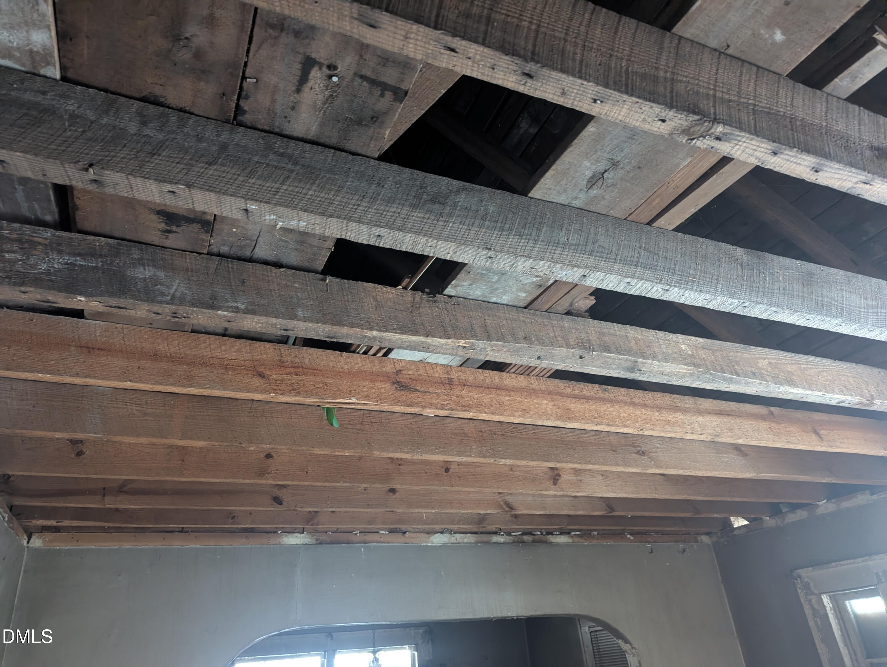 112 N Secrest Street Property Photo 24