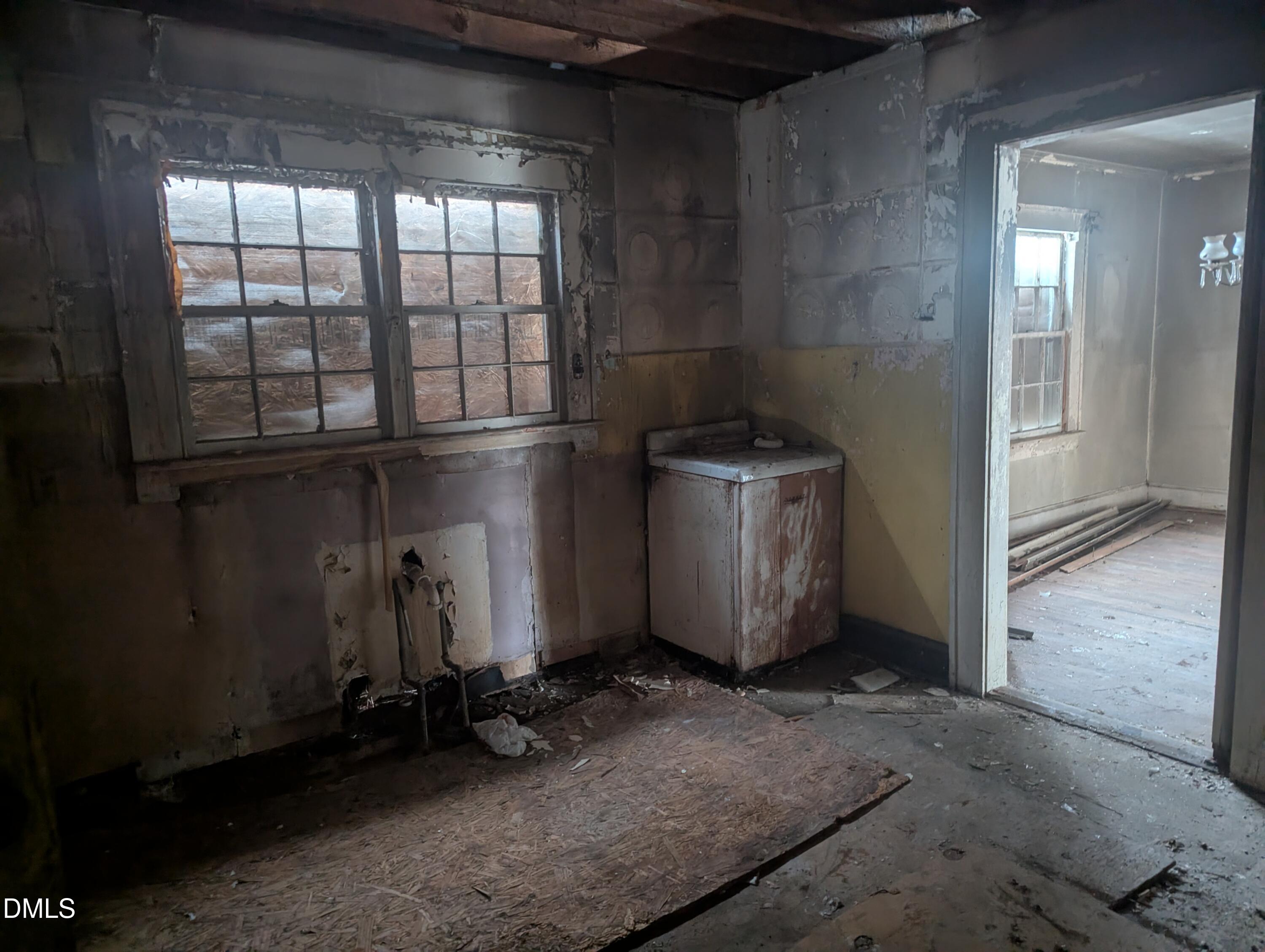 112 N Secrest Street Property Photo 34