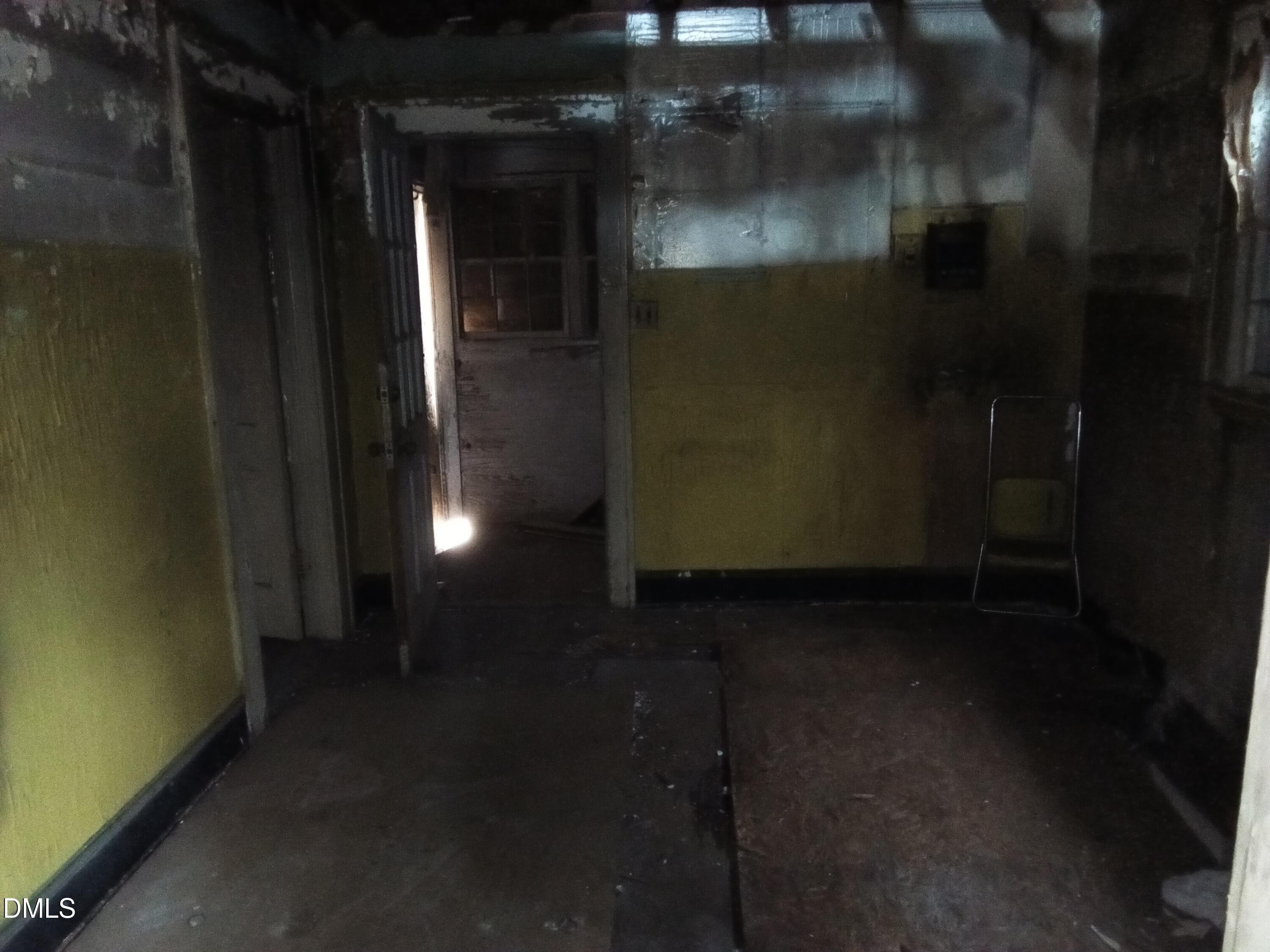 112 N Secrest Street Property Photo 43