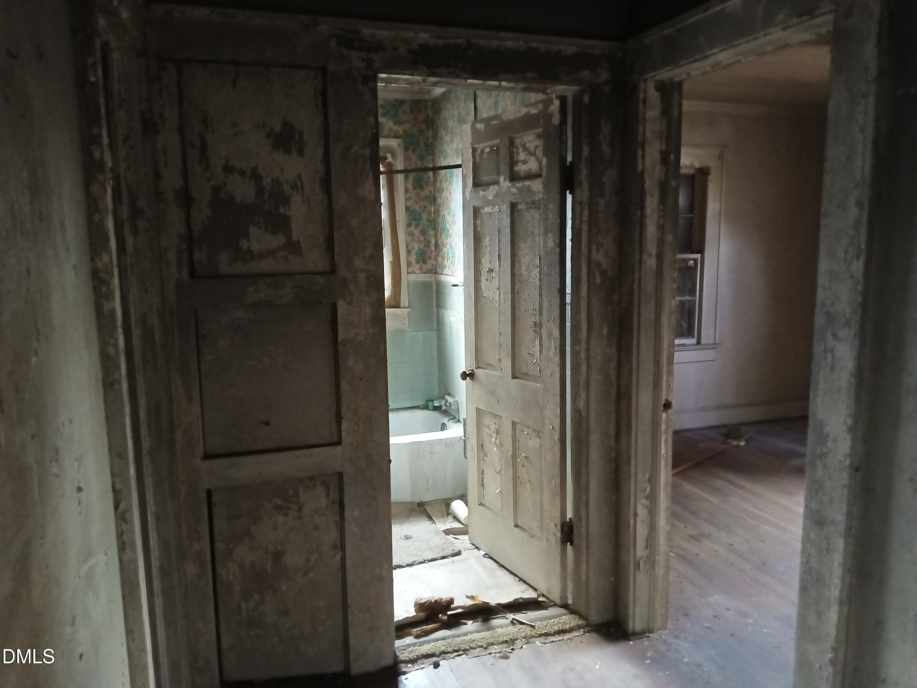 112 N Secrest Street Property Photo 50