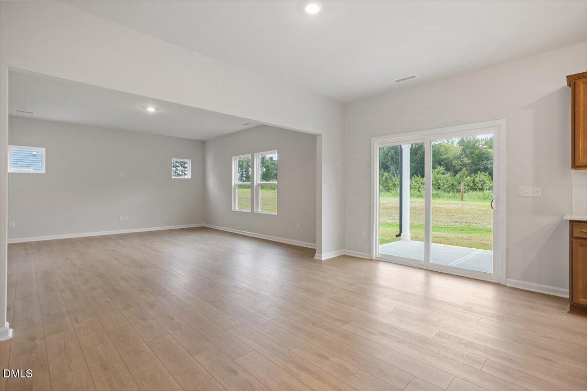 130 Buckthorn Drive Property Photo 7