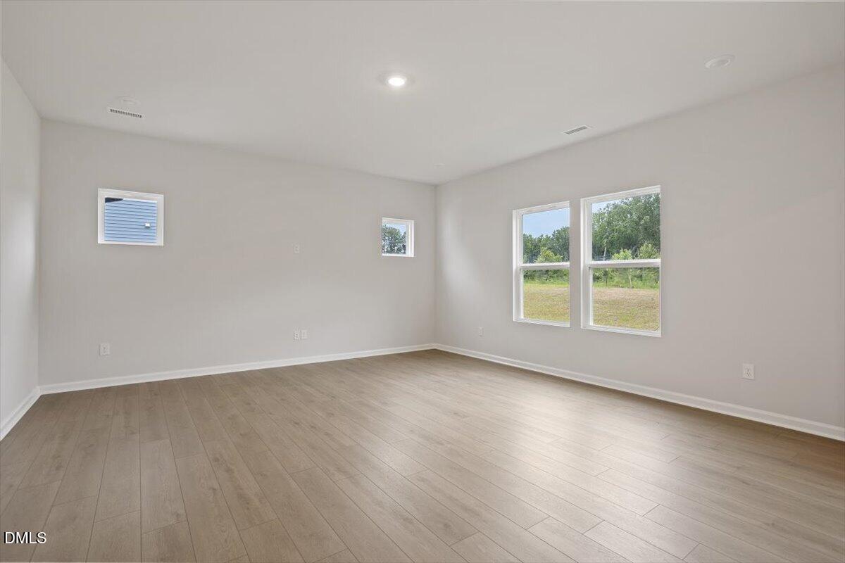 130 Buckthorn Drive Property Photo 8