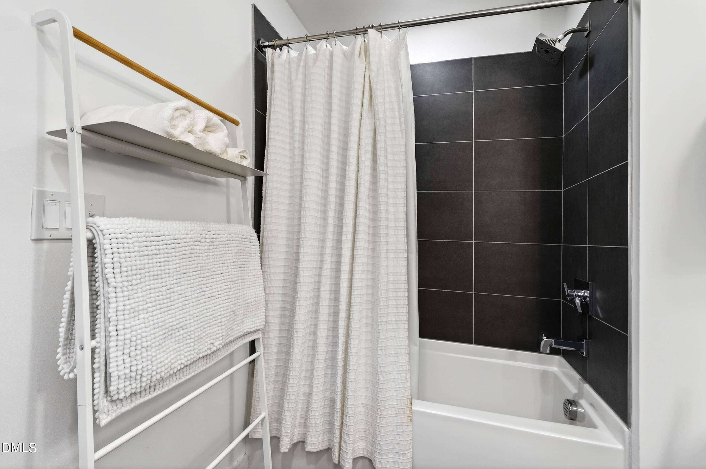 523 S West Street 311 Property Photo 26