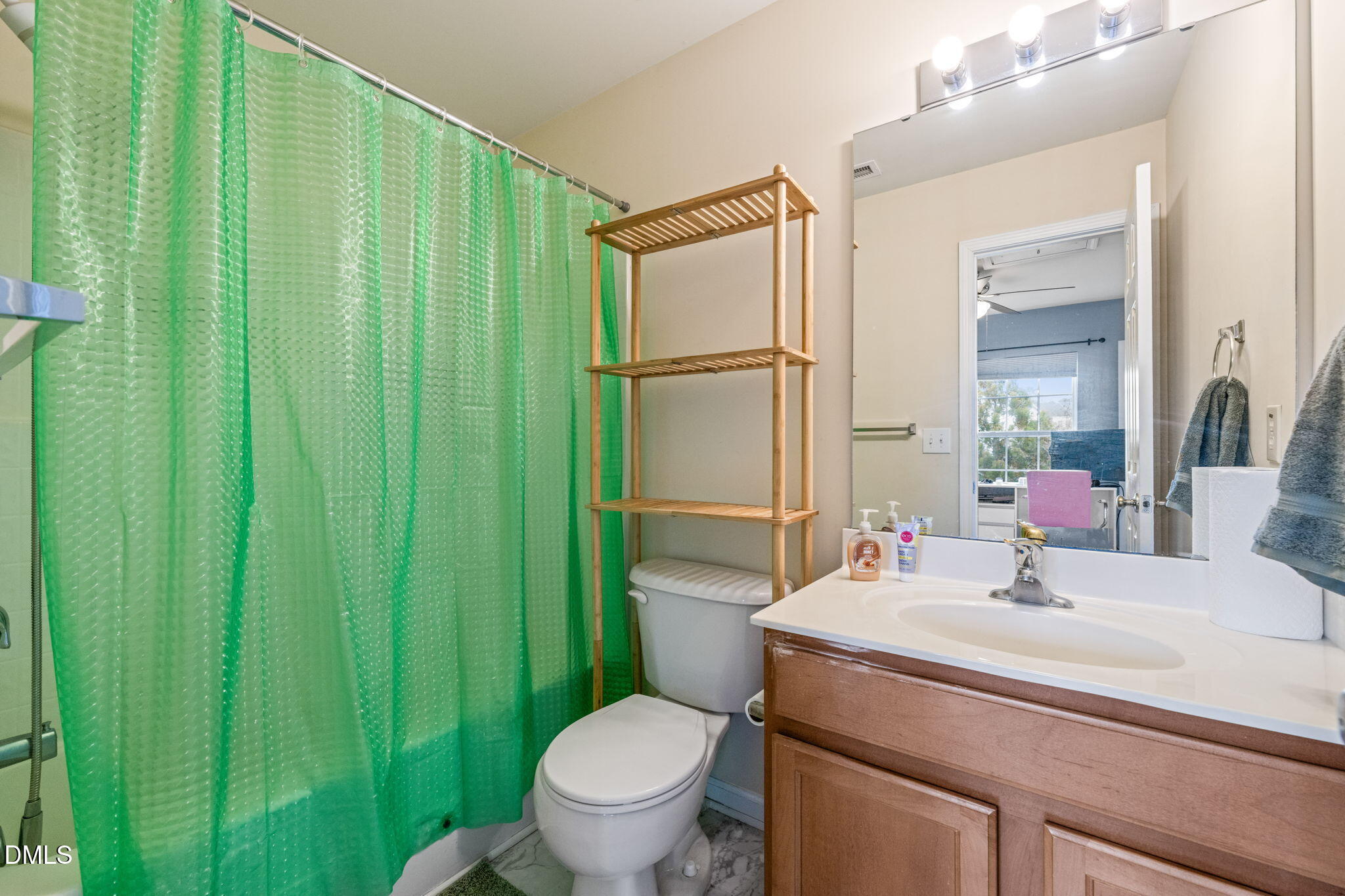 2806 Wyntercrest Lane Property Photo 17