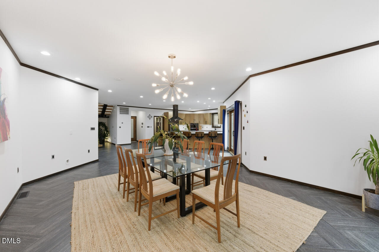 3315 Denada Path Property Photo 24