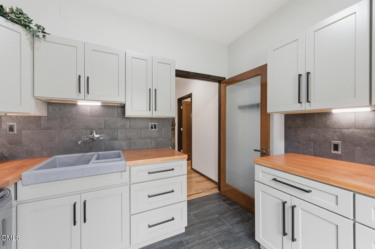 3315 Denada Path Property Photo 53