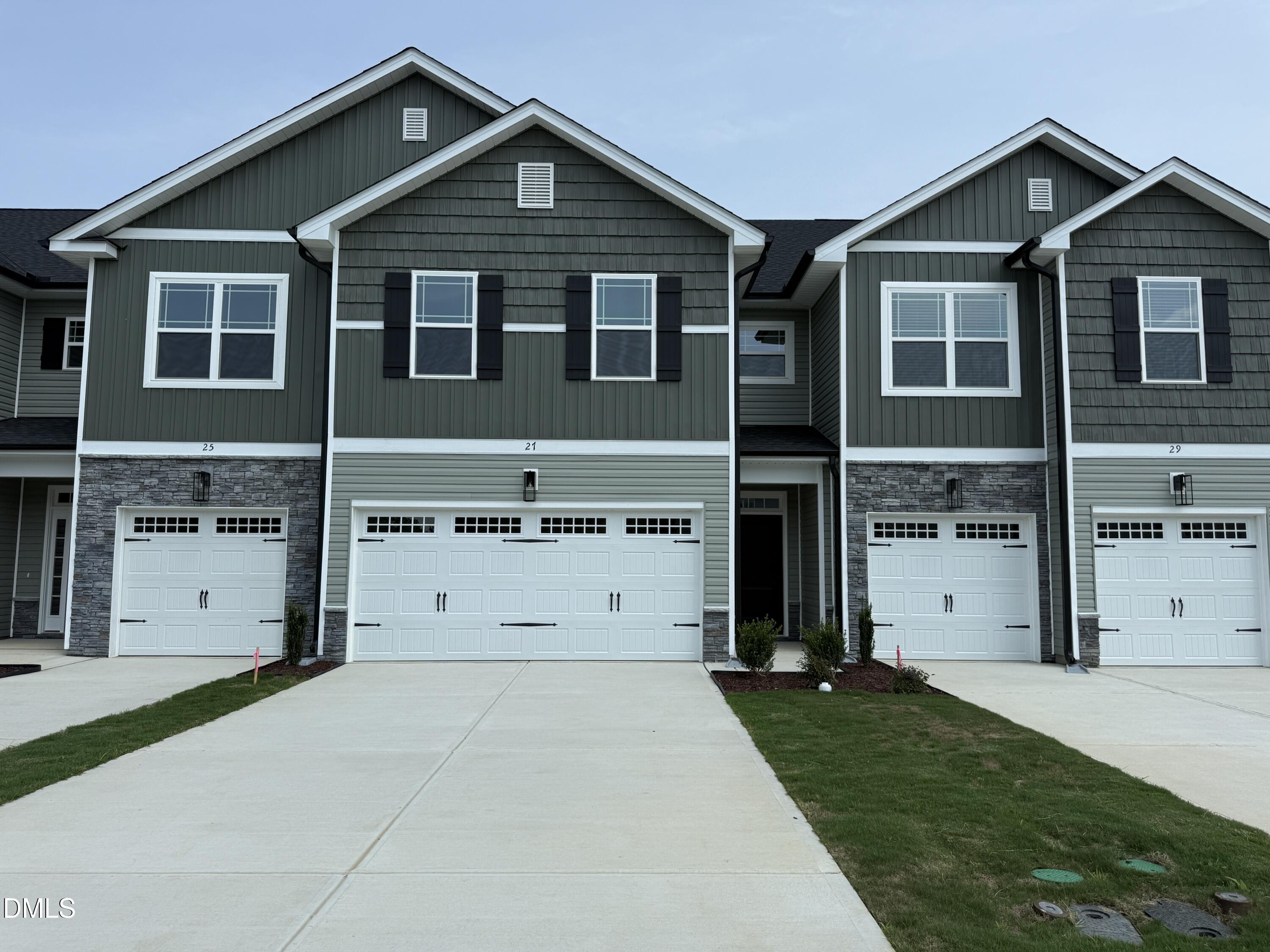 27 Joyner Park Drive Property Photo 1