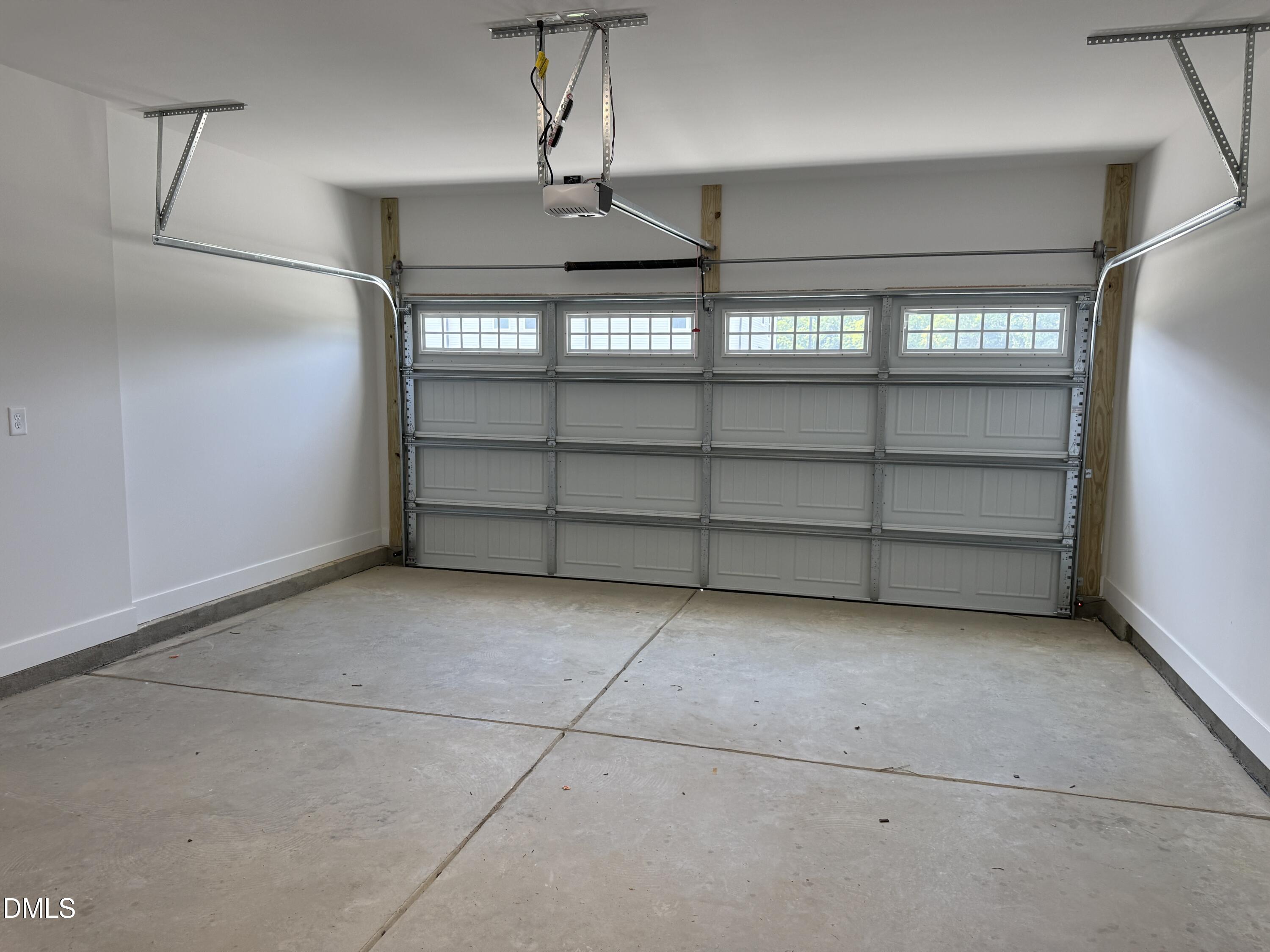 27 Joyner Park Drive Property Photo 10