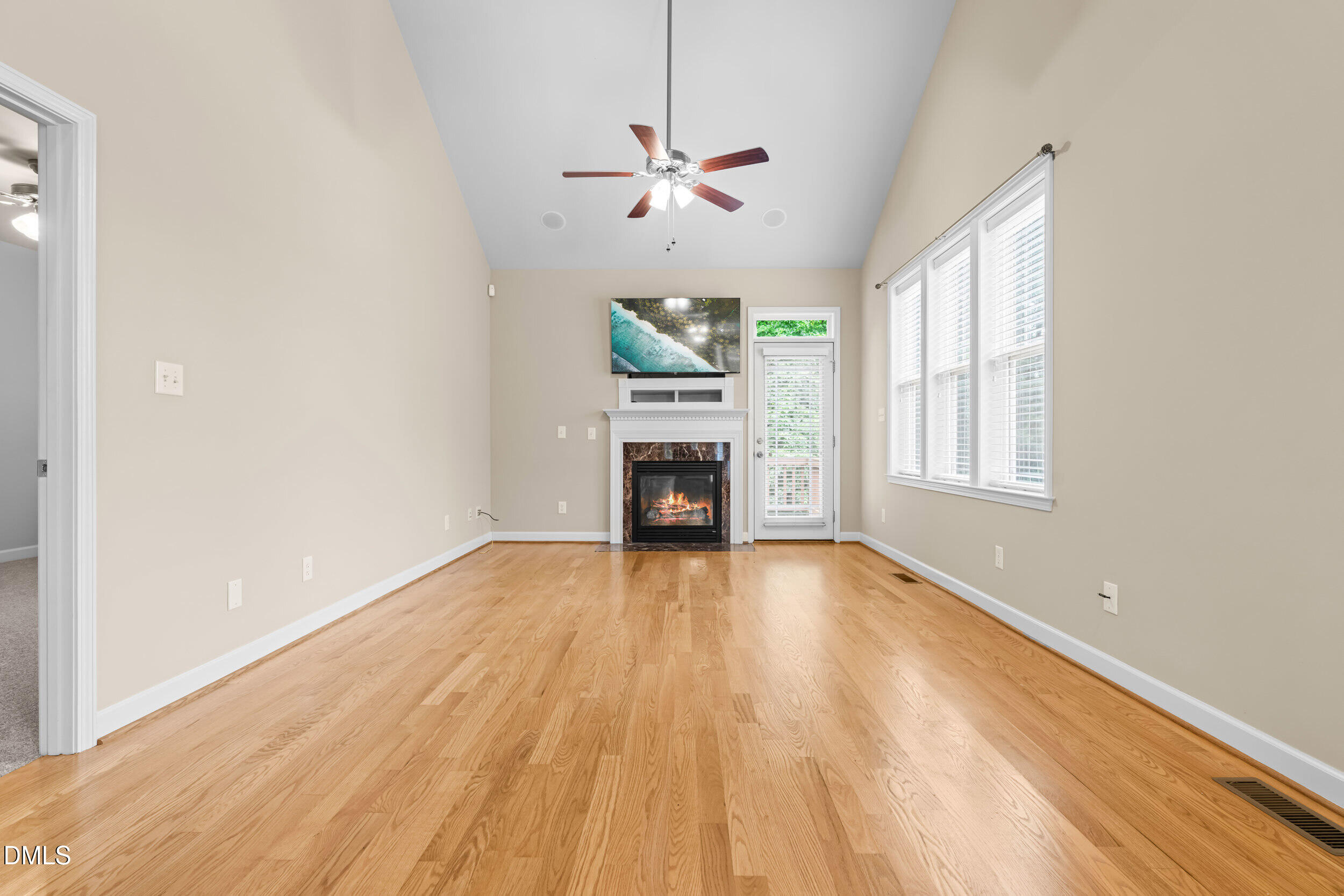 112 River Dell Townes Avenue Property Photo 14