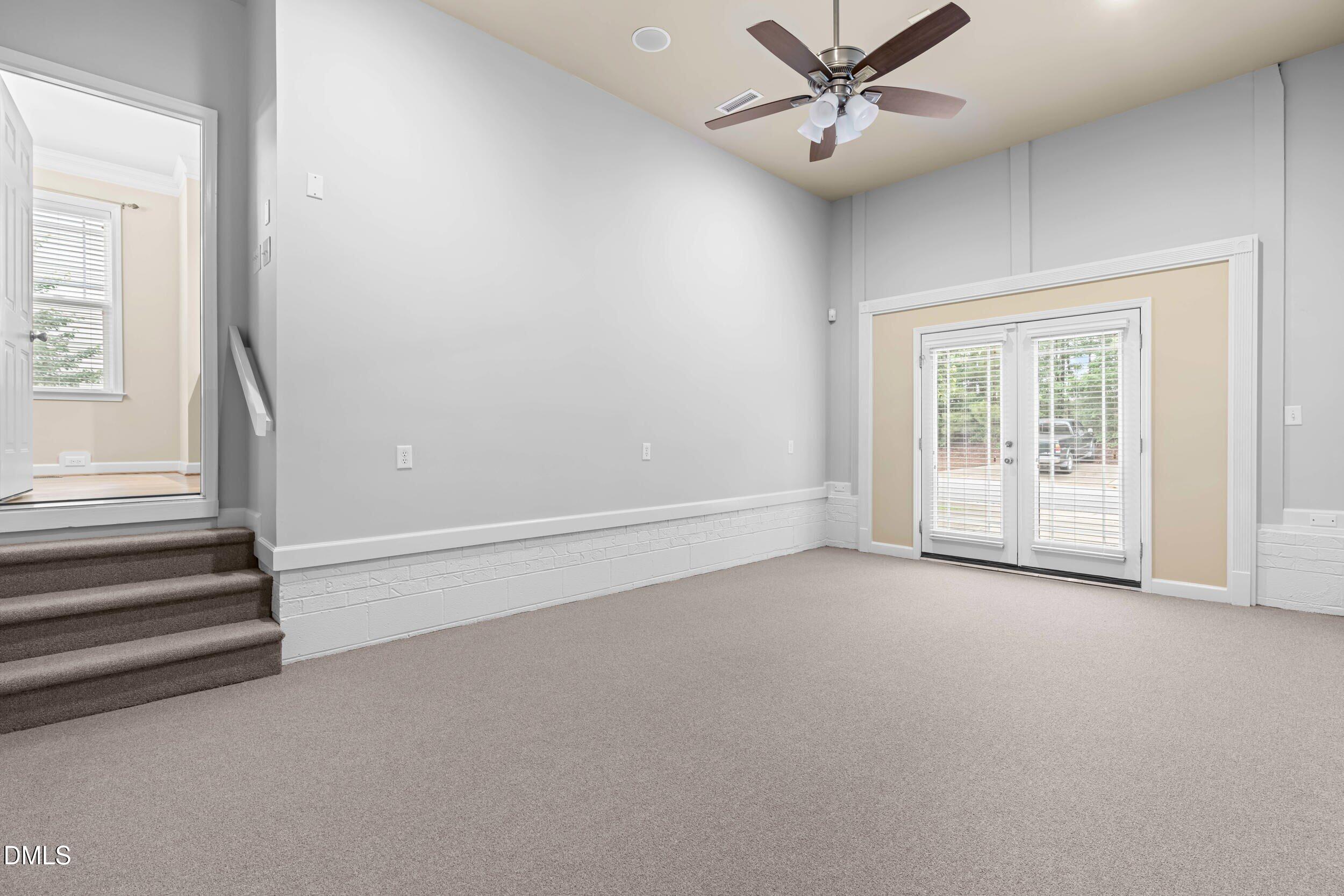 112 River Dell Townes Avenue Property Photo 26