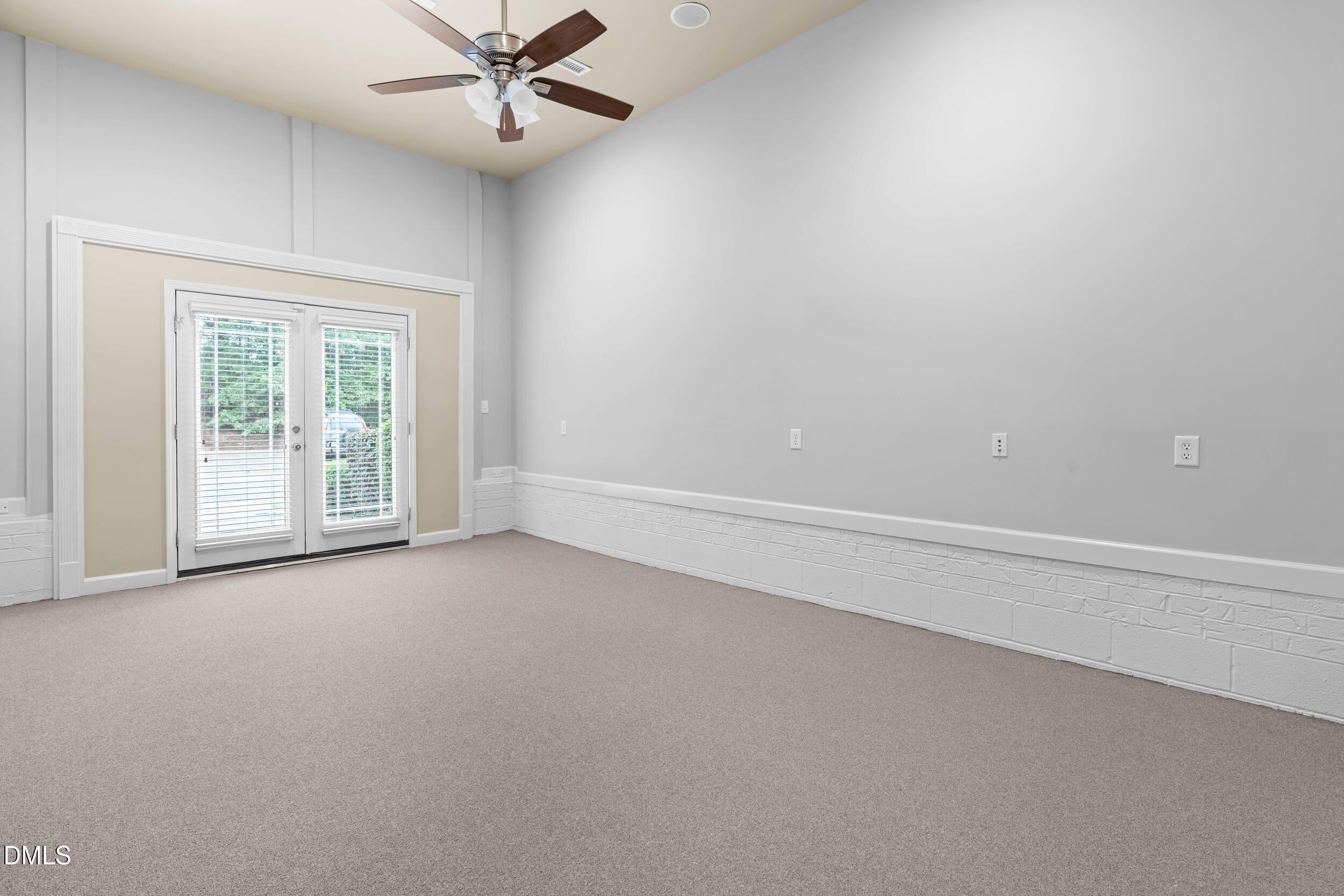 112 River Dell Townes Avenue Property Photo 27