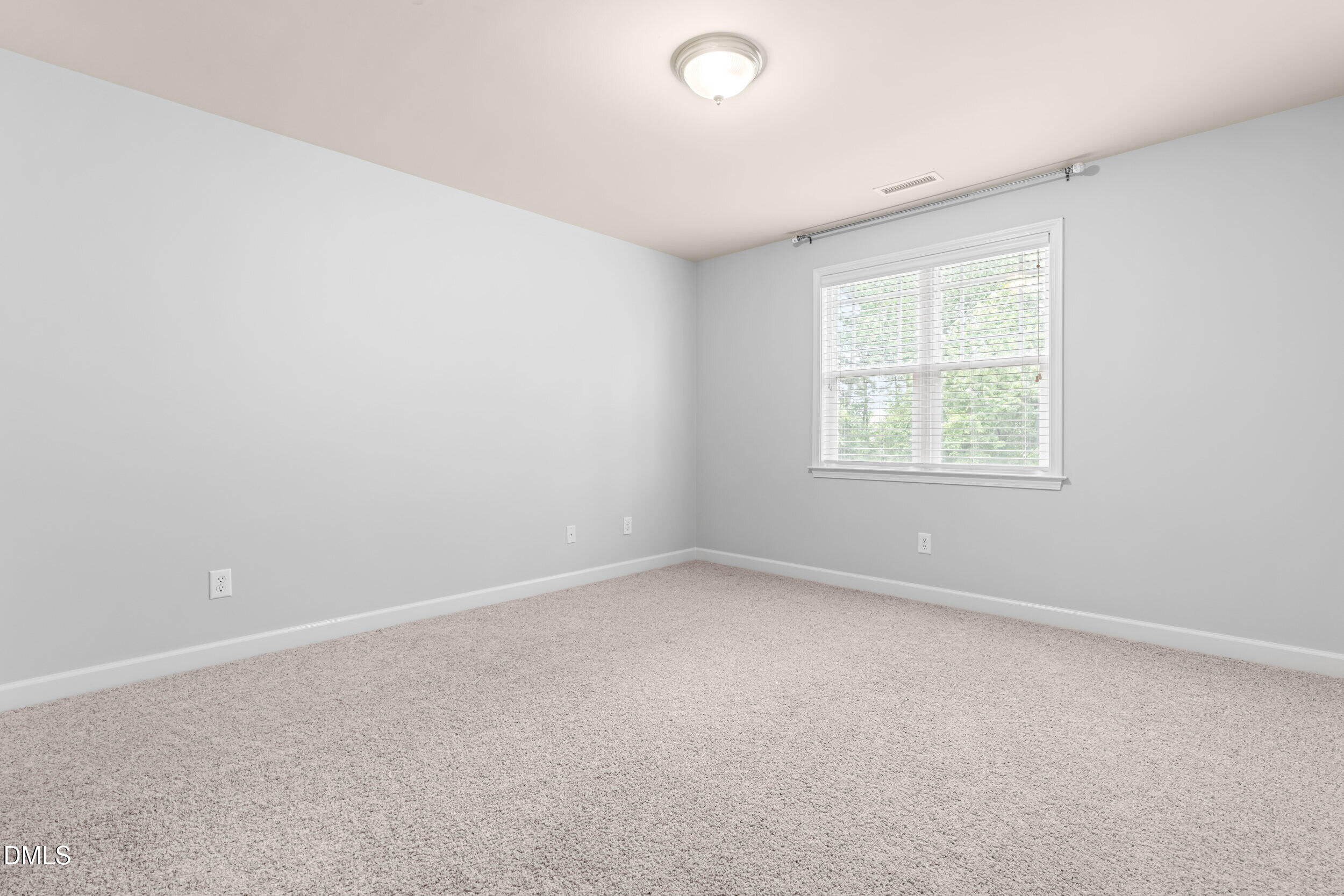 112 River Dell Townes Avenue Property Photo 43
