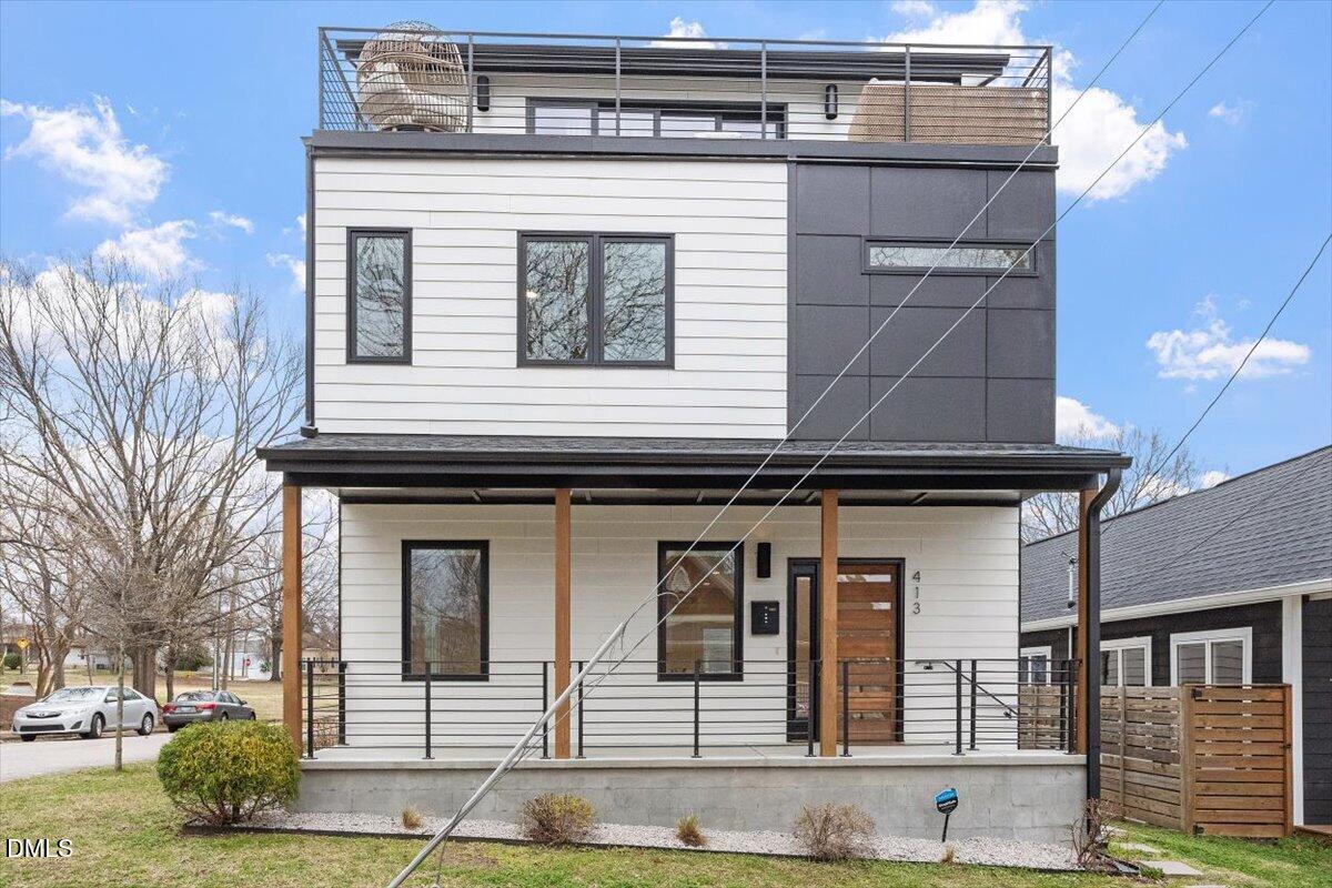 413 Watson Street Property Photo 2