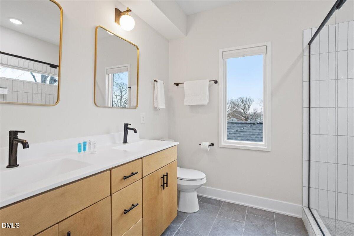 413 Watson Street Property Photo 29
