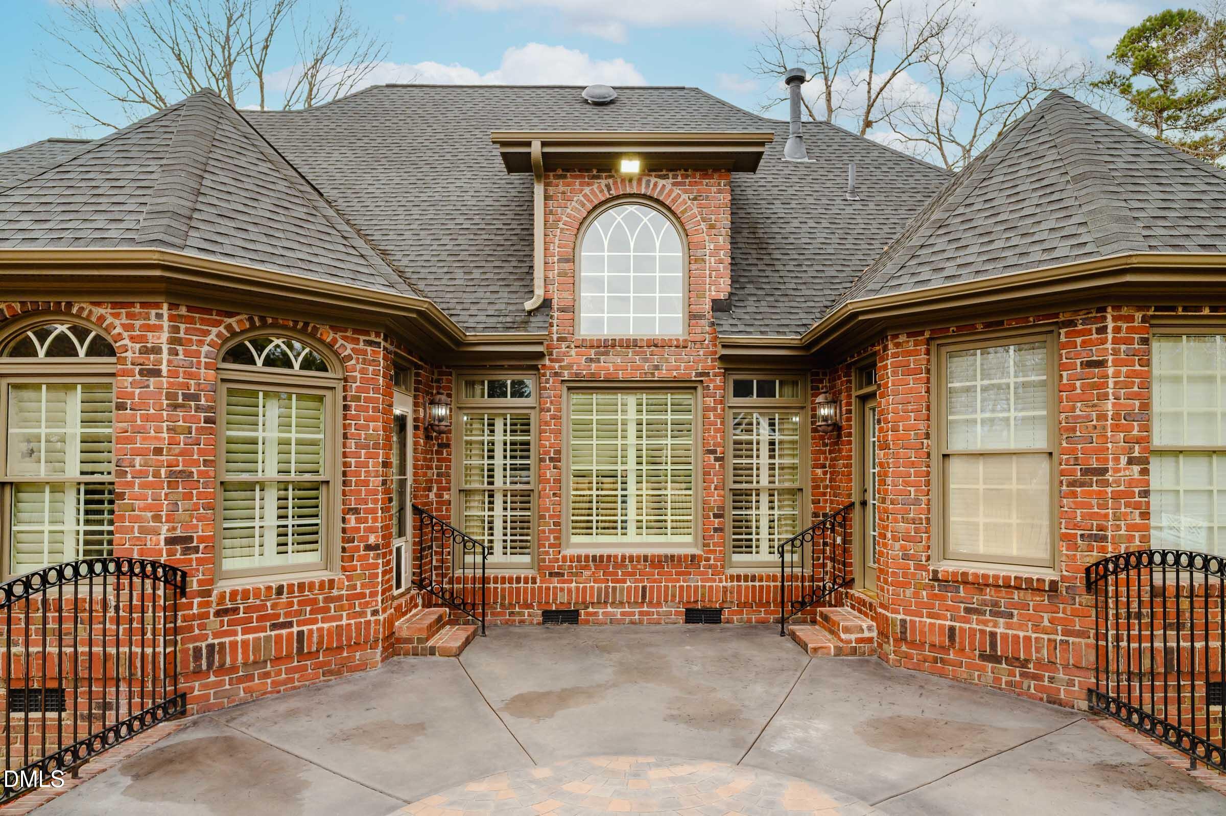 2801 Stonewalk Court Property Photo 7