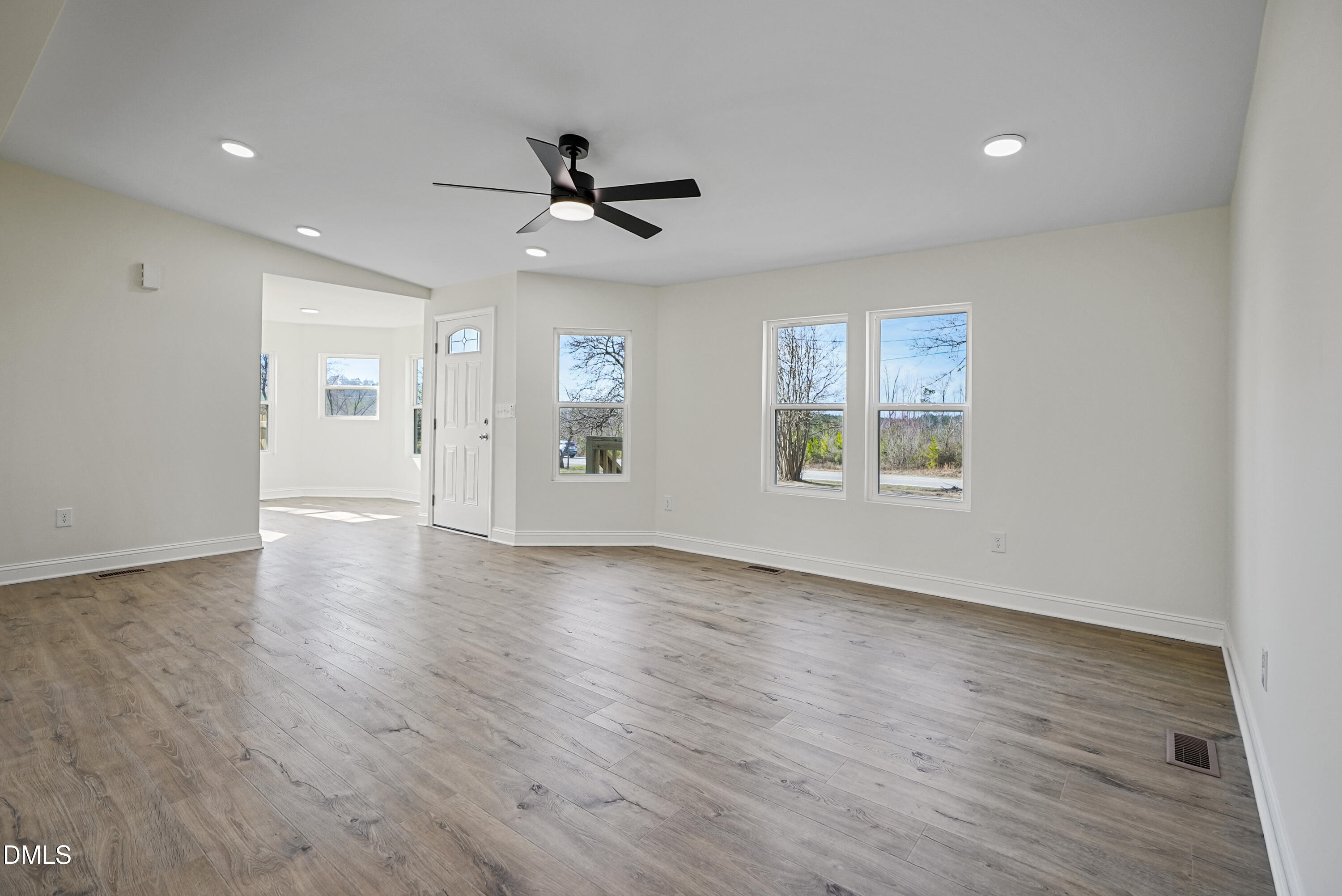 22176 Nc-24 Property Photo 7