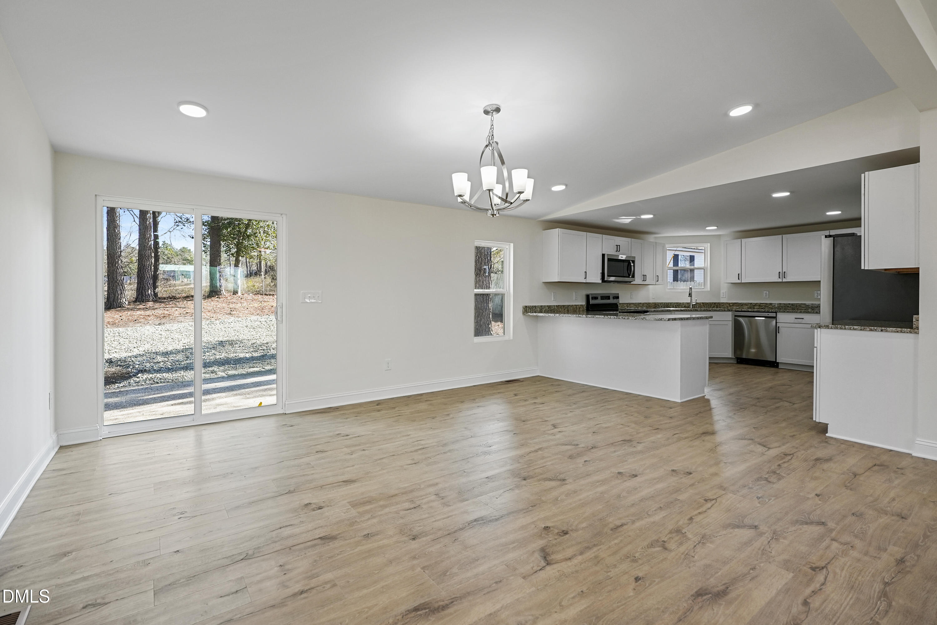 22176 Nc-24 Property Photo 11