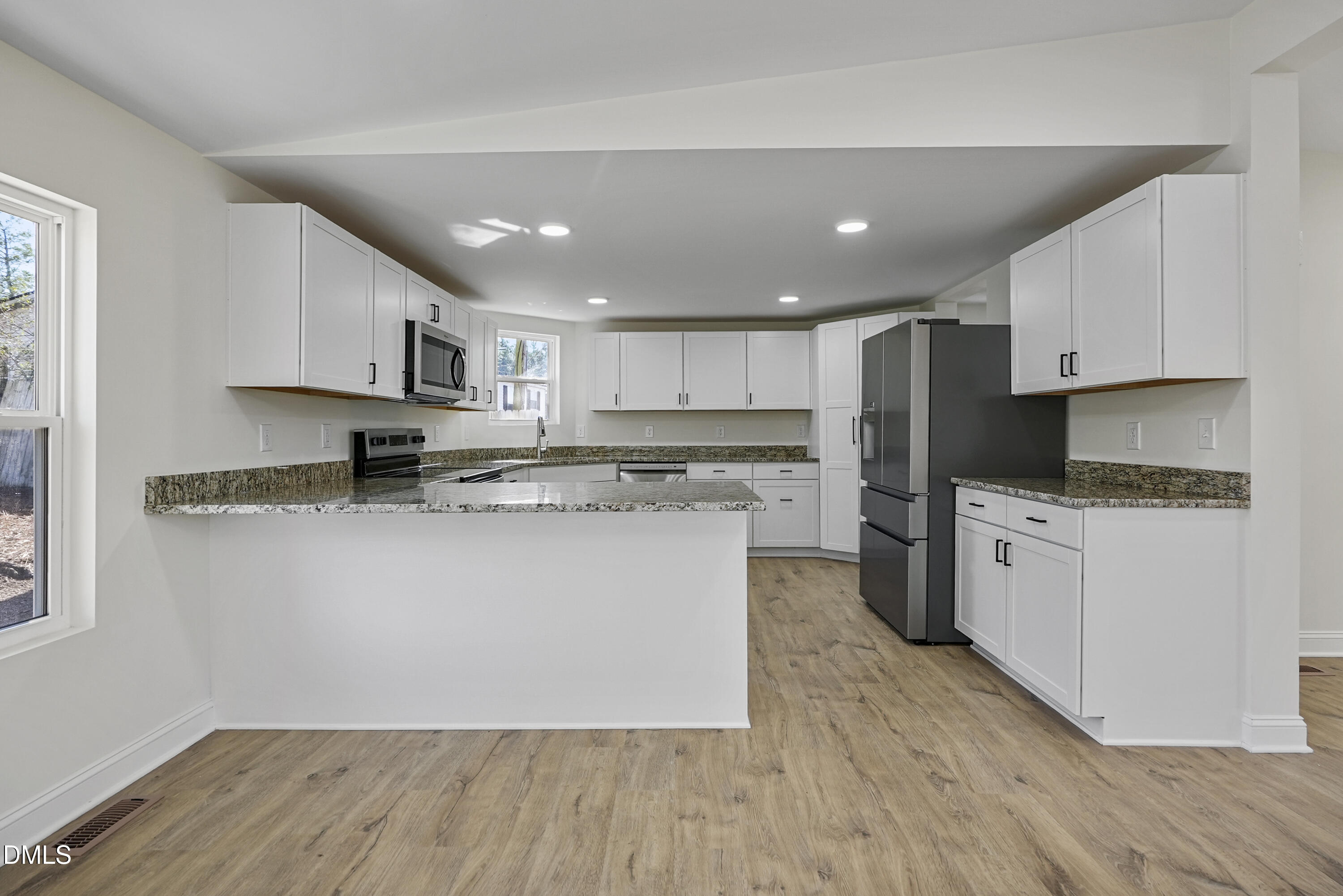 22176 Nc-24 Property Photo 12